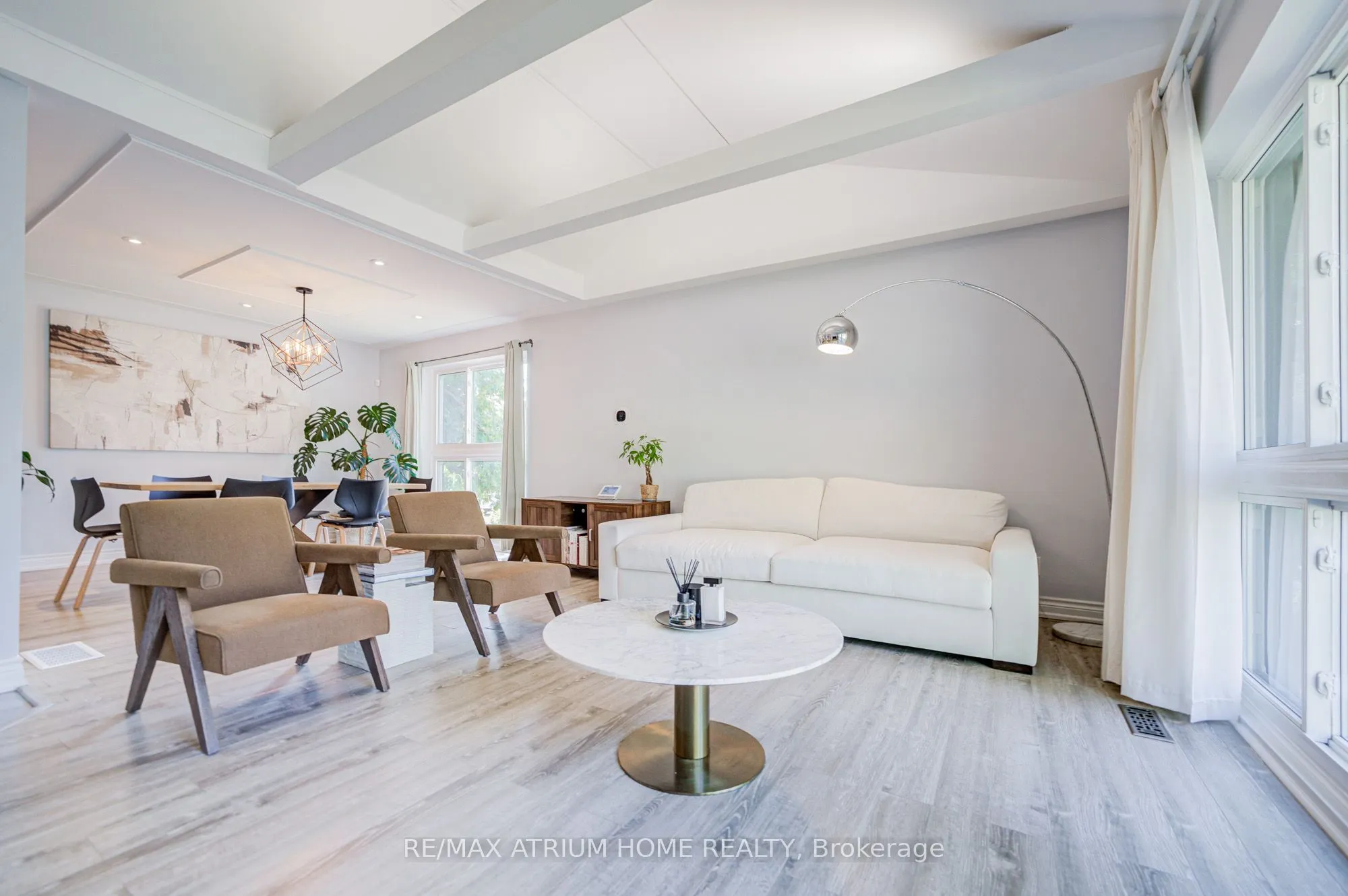 29 Starlight Crescent E