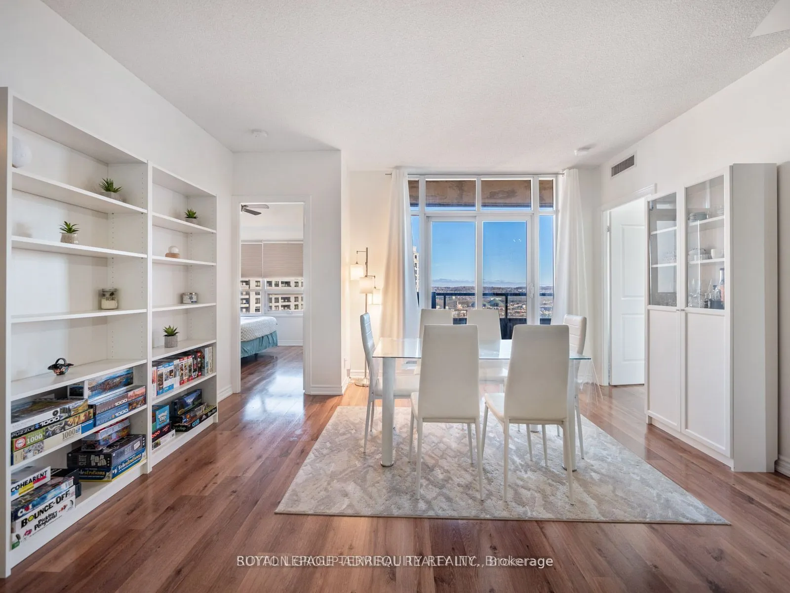 9225 Jane Street, #1409