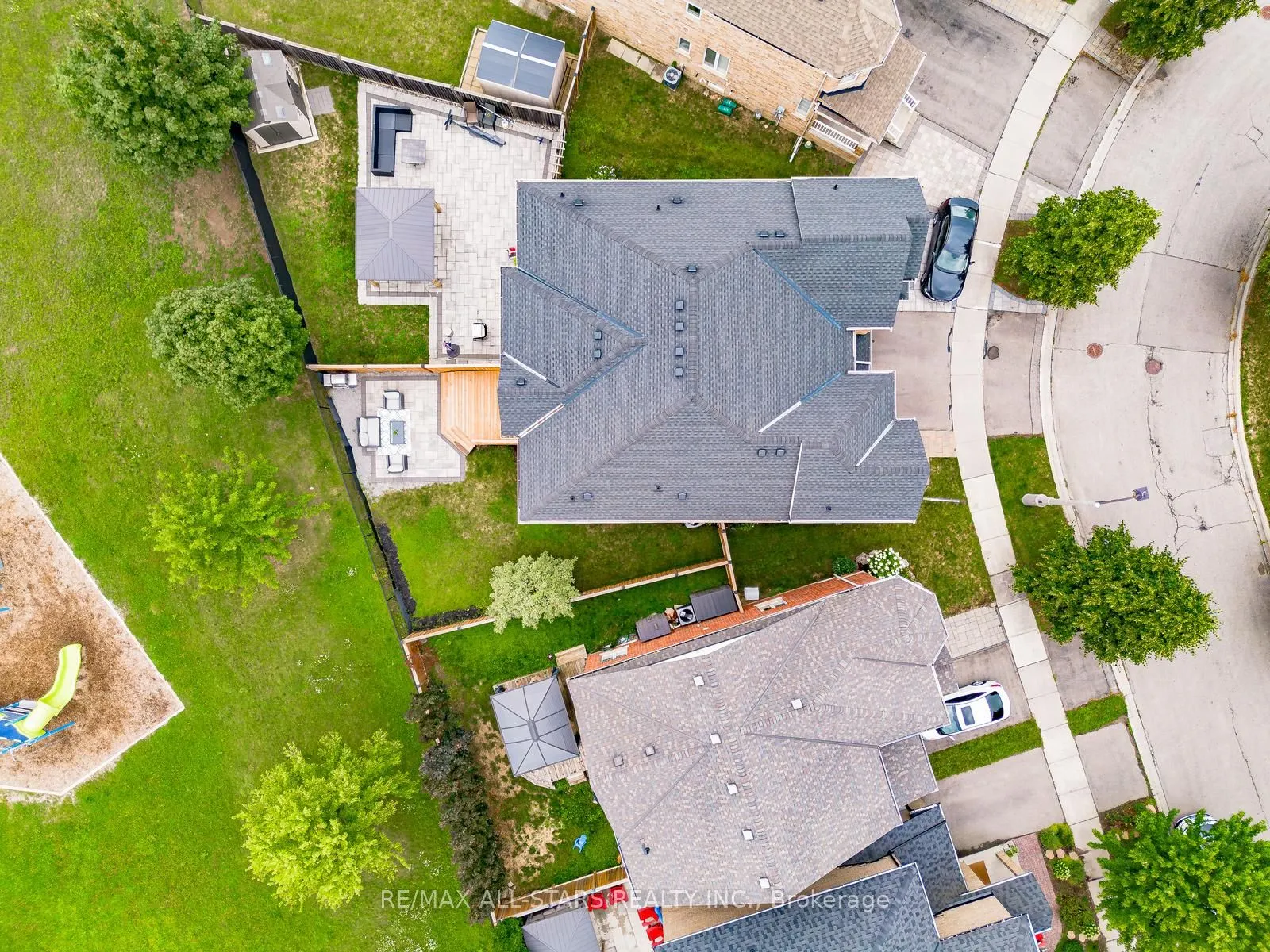 166 James Ratcliff Avenue