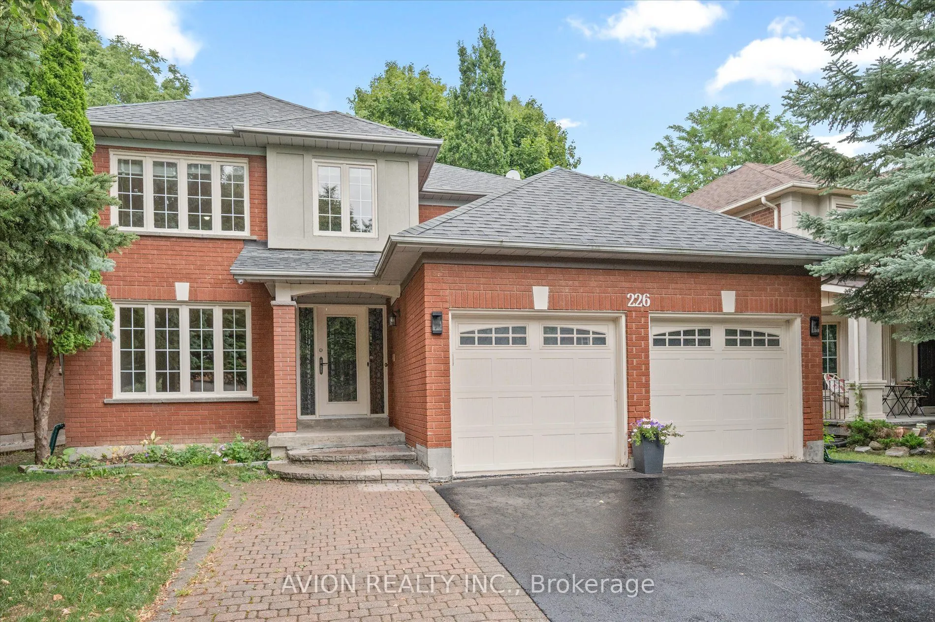 226 Westmount Boulevard