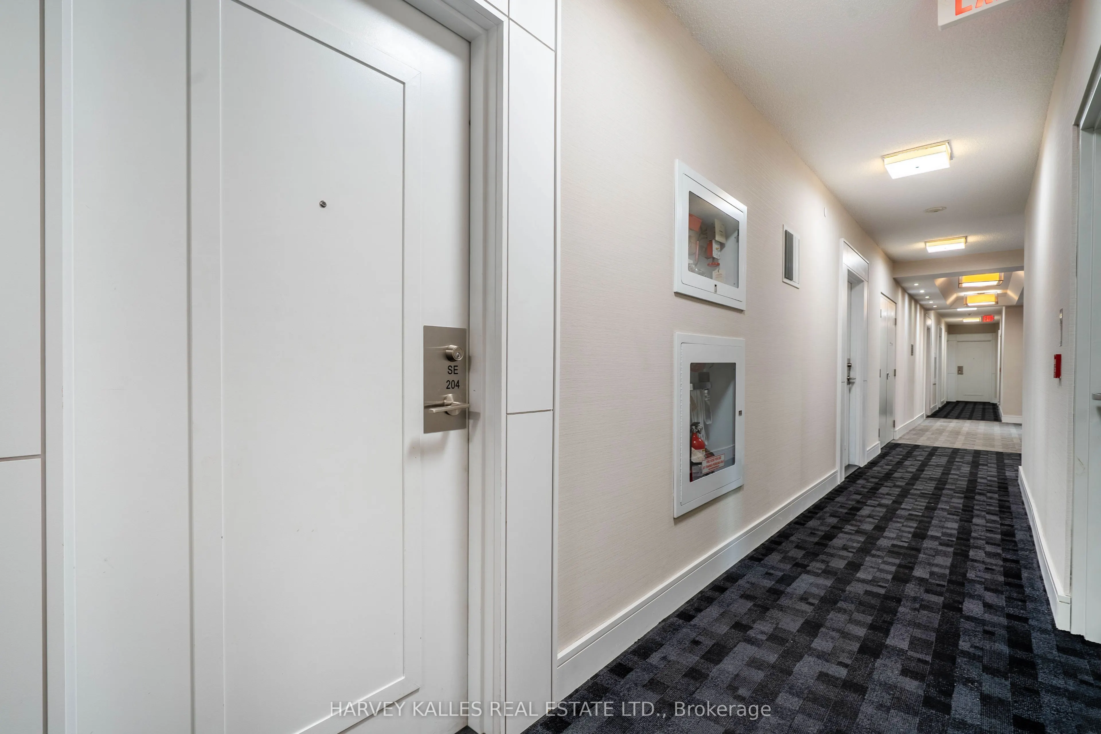 9199 Yonge Street, #SE204