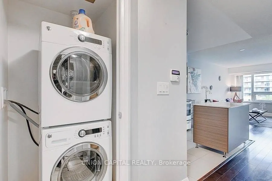 8200 BIRCHMOUNT Road, #503