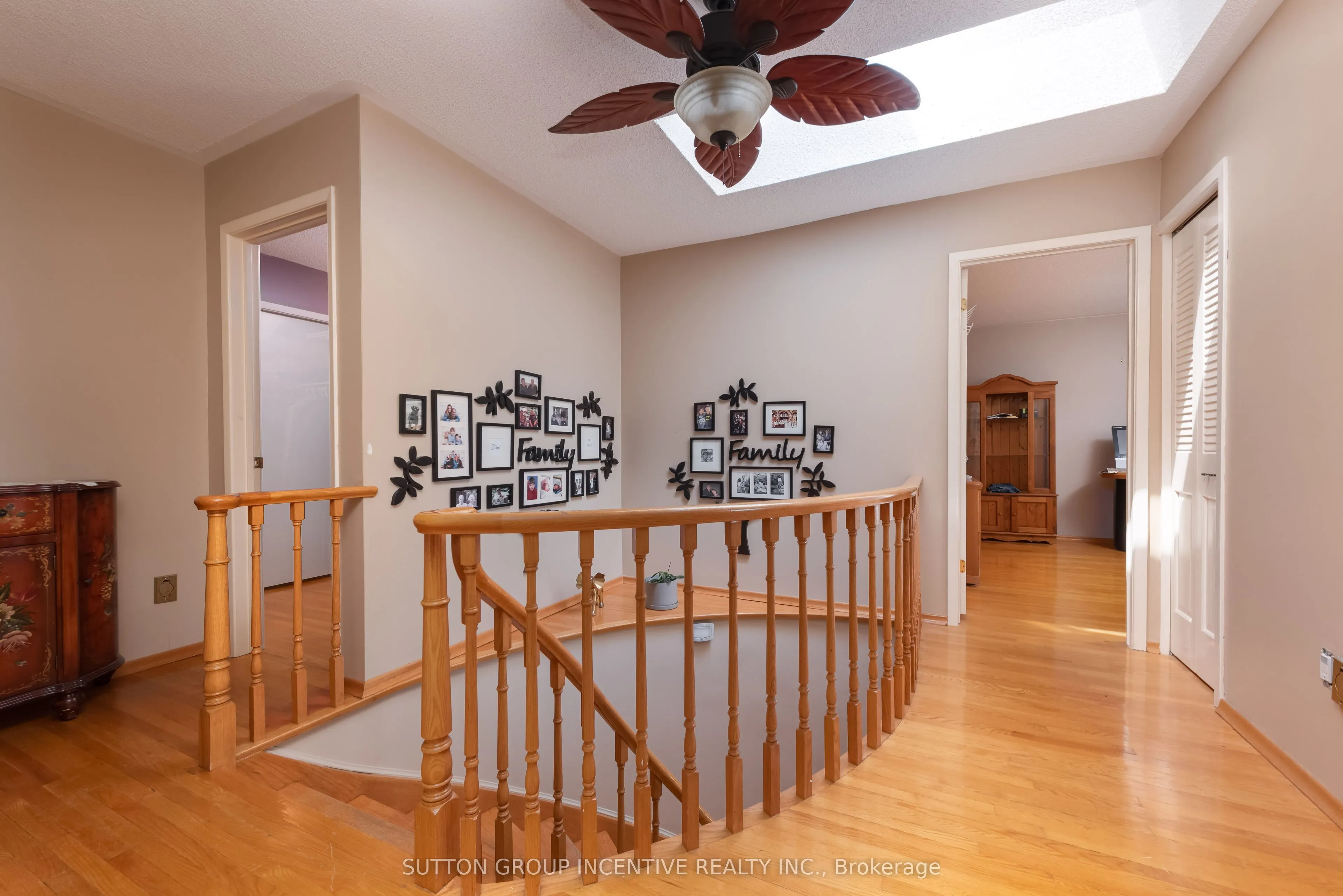 1983 Innisfil Heights Crescent