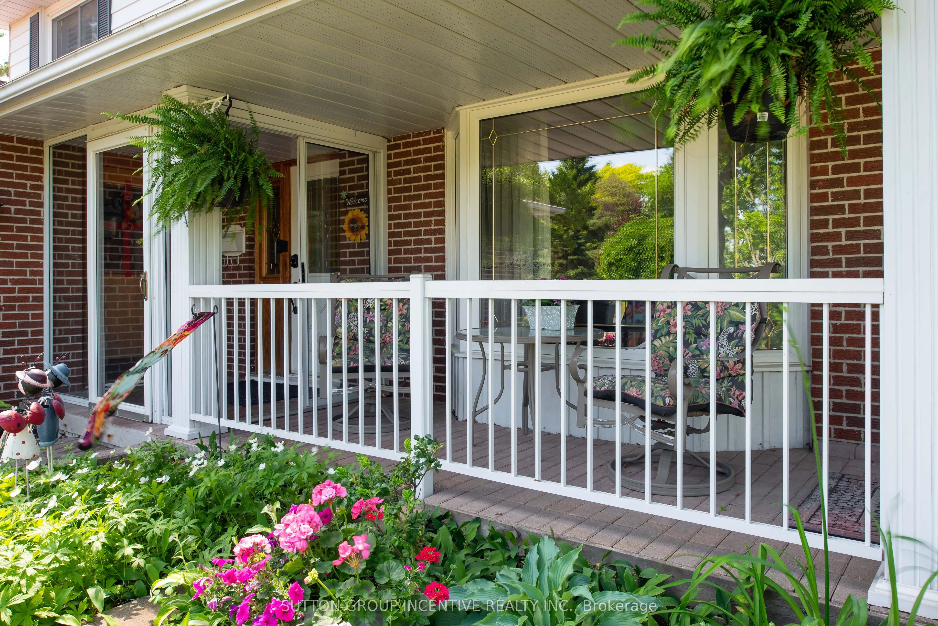 1983 Innisfil Heights Crescent