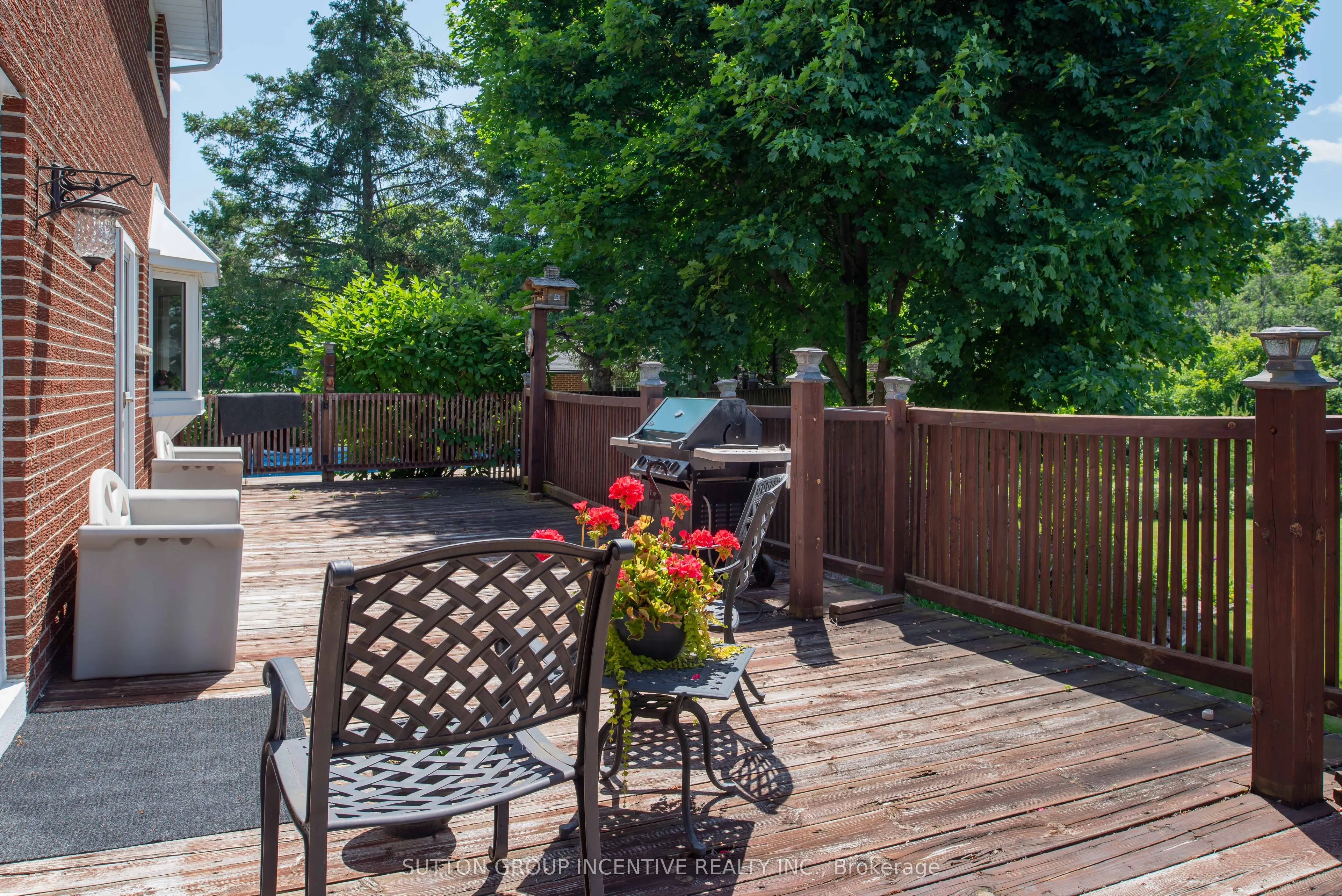 1983 Innisfil Heights Crescent