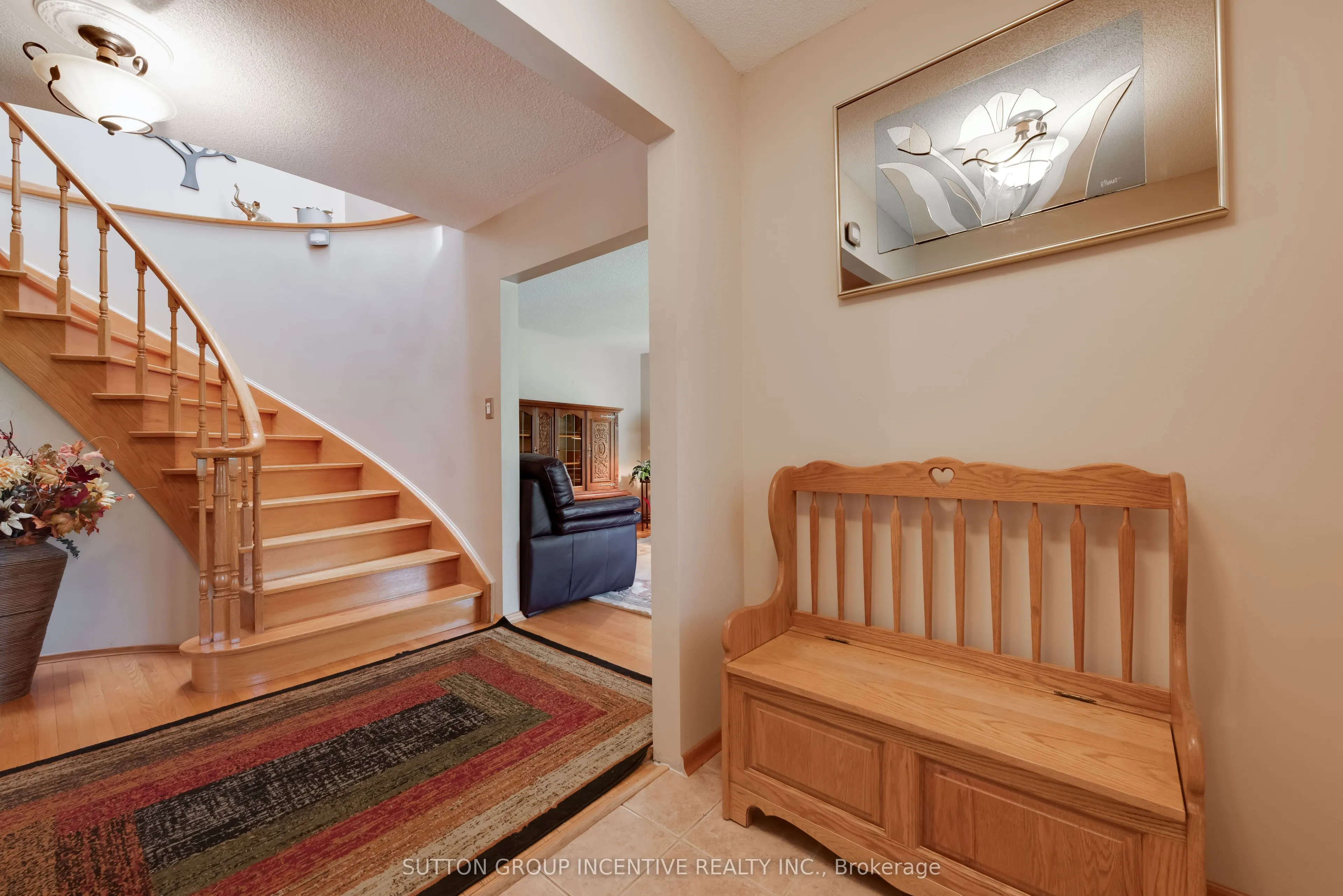 1983 Innisfil Heights Crescent