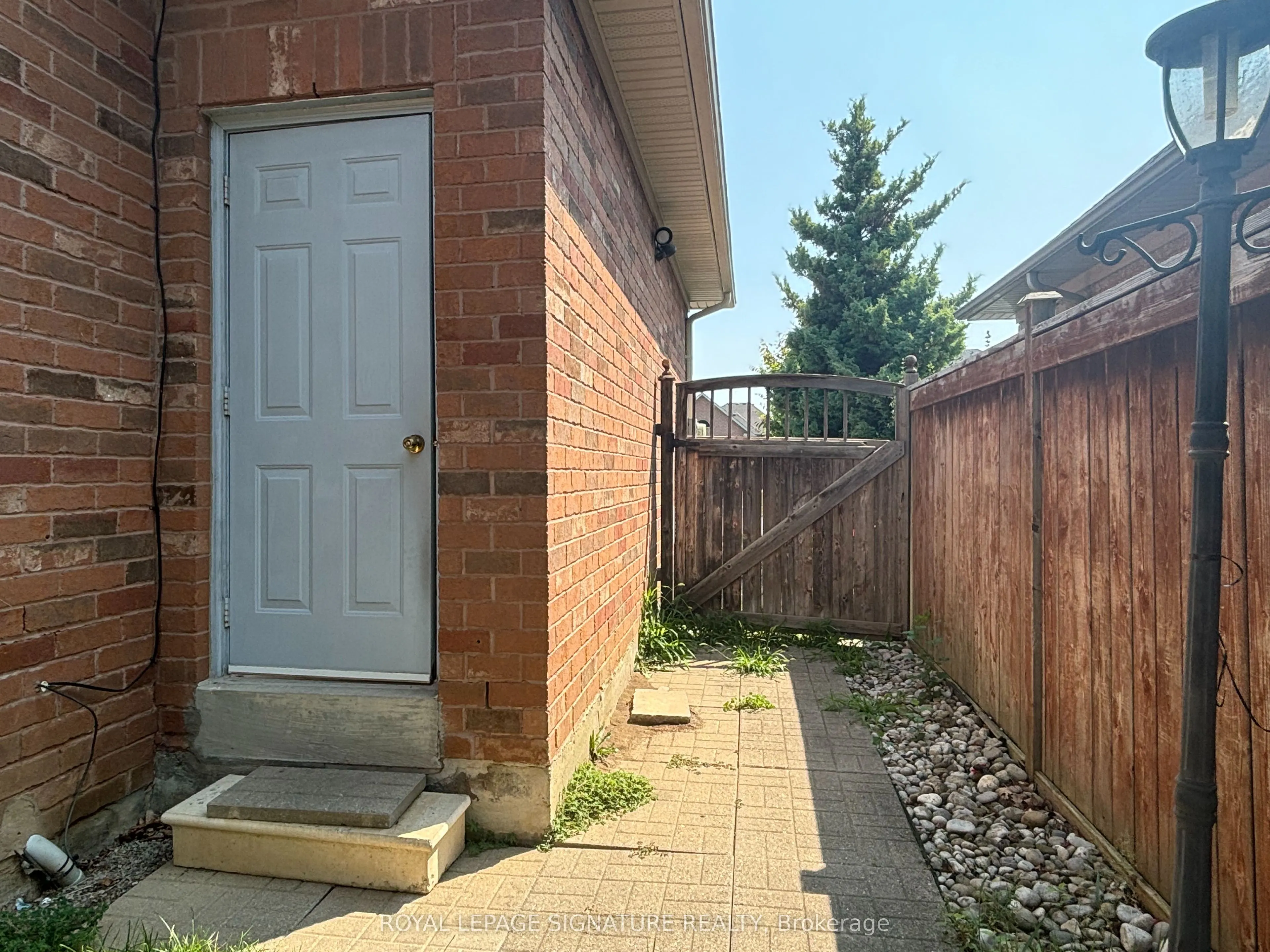 72 Velmar Drive N, #Bsmt
