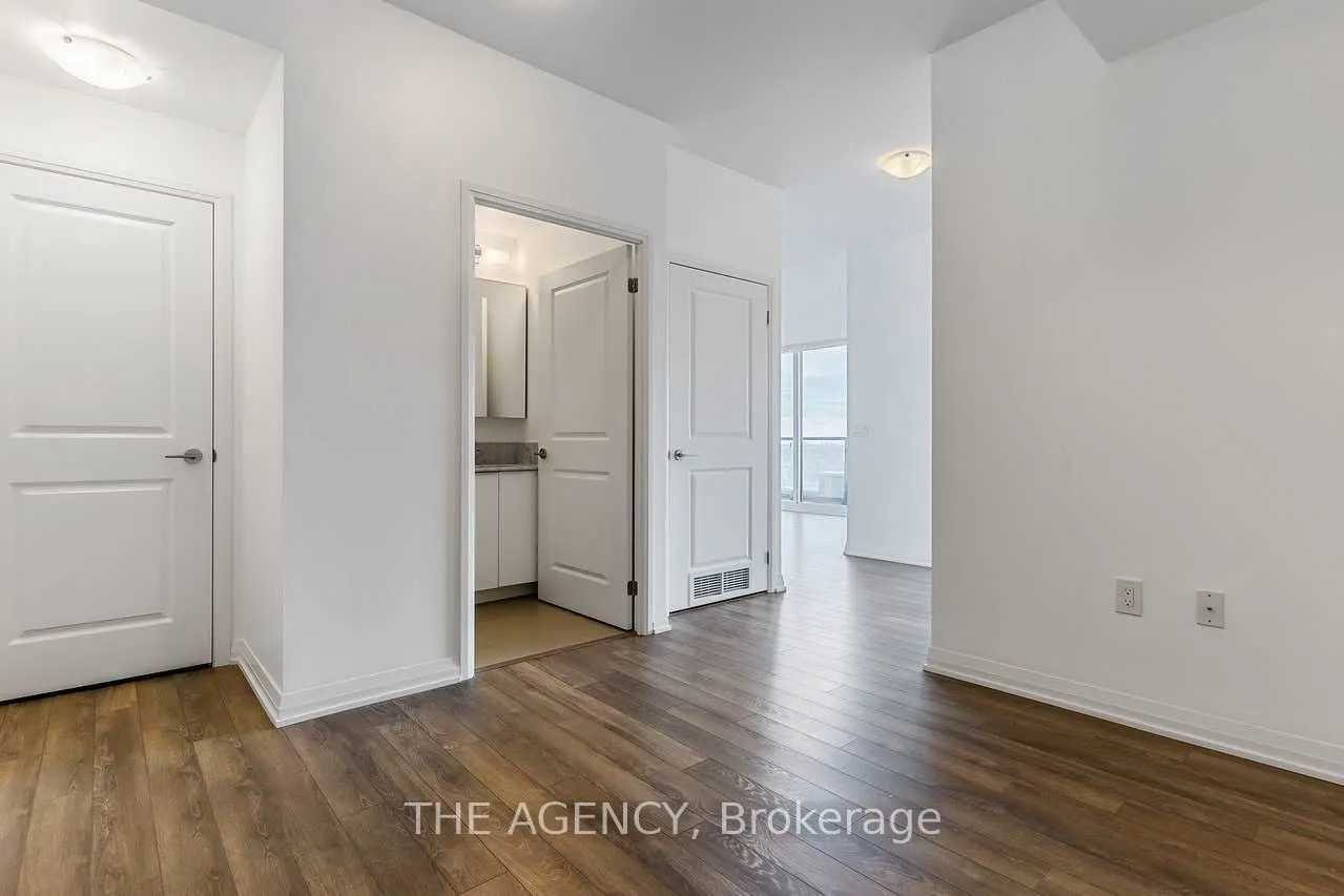 99 Eagle Rock Way, #806