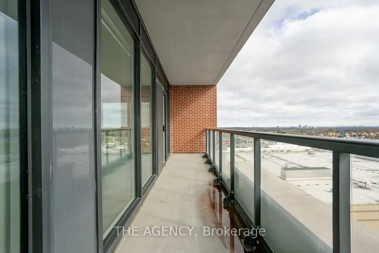 99 Eagle Rock Way, #806