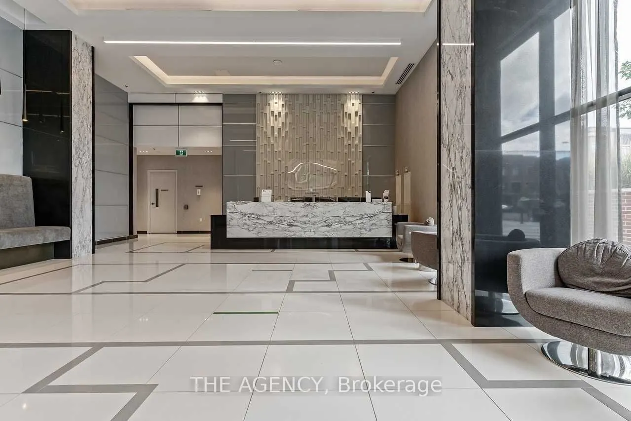 99 Eagle Rock Way, #806