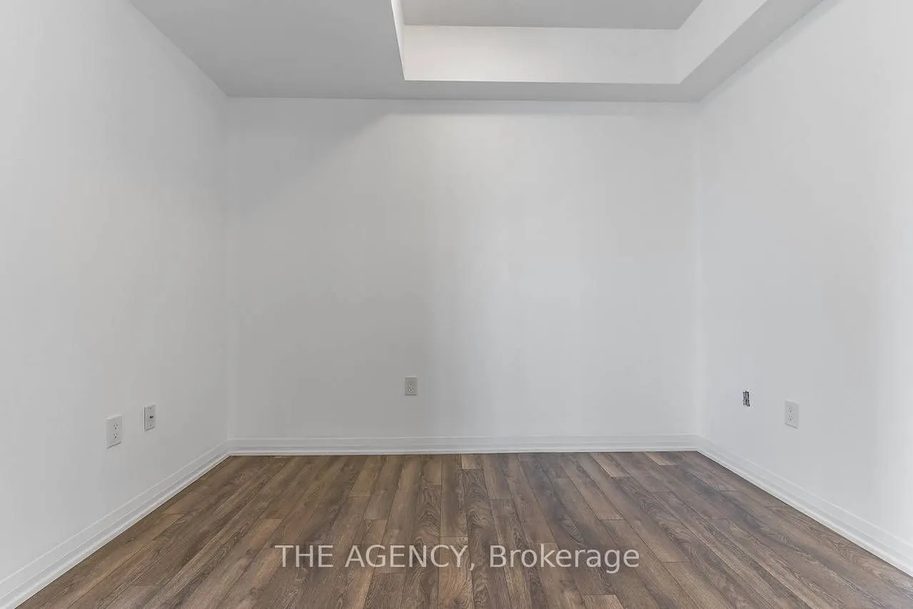 99 Eagle Rock Way, #806
