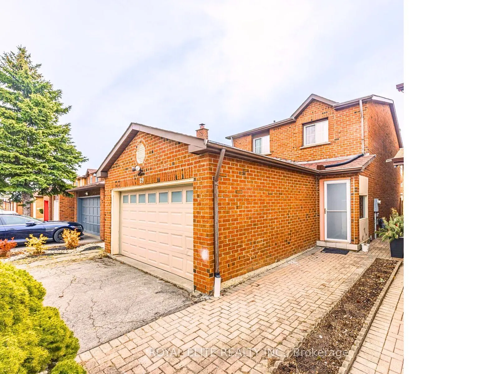29 Ashmore Crescent