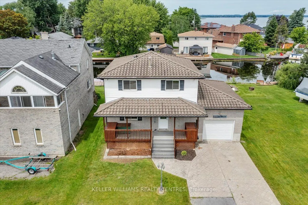 612 Lake Drive S