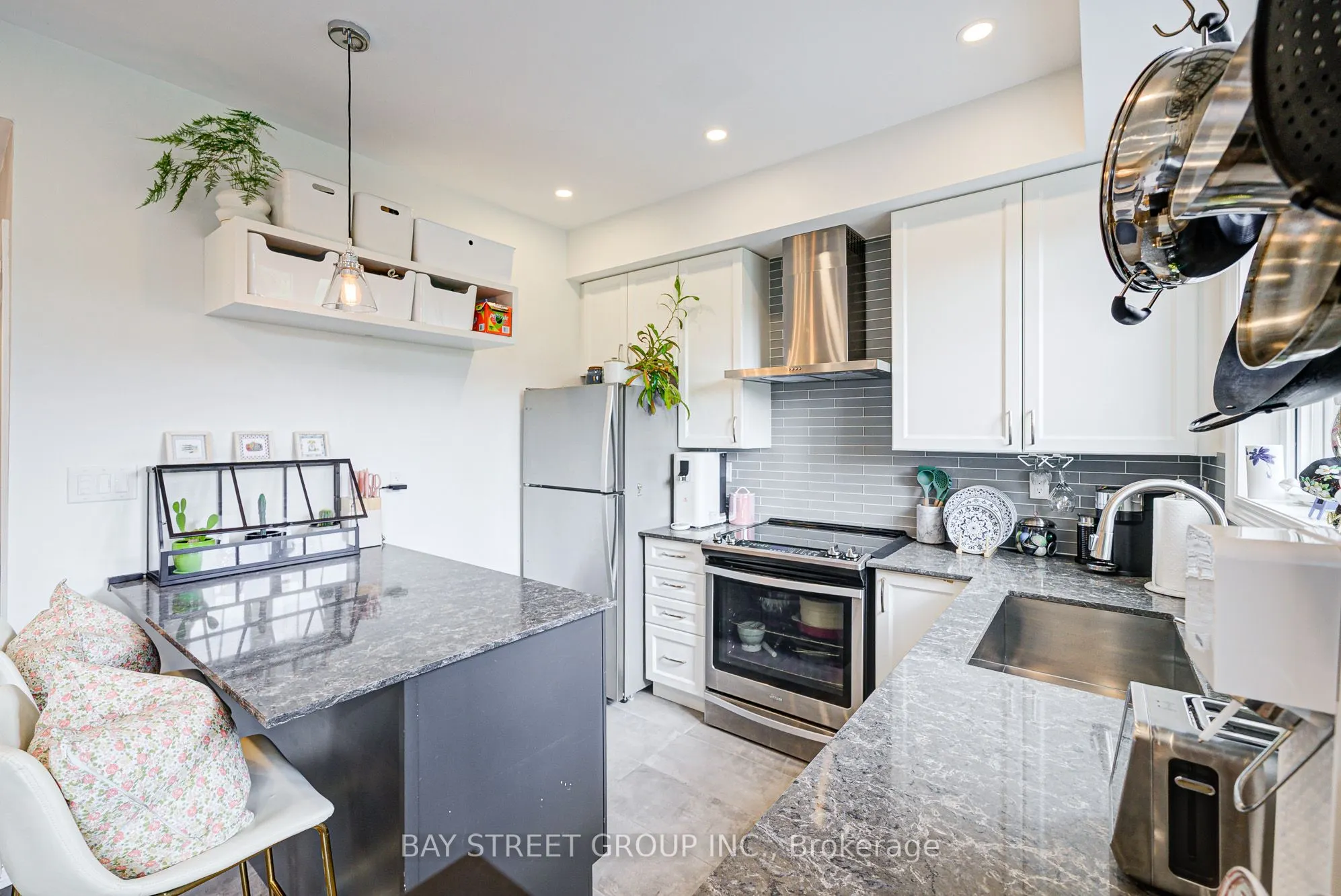 196 Pine Grove Road, #3