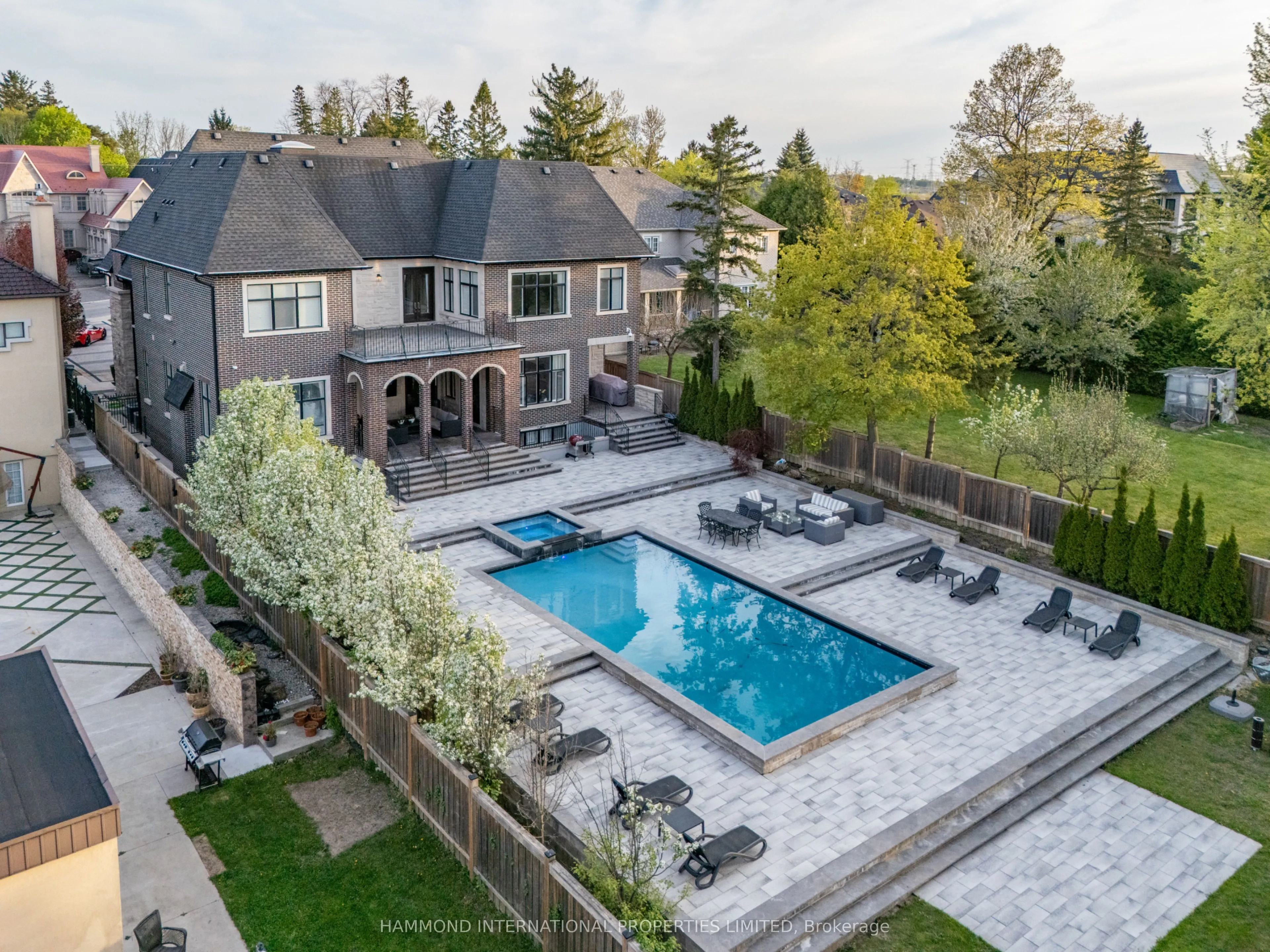 84 Garden Avenue
