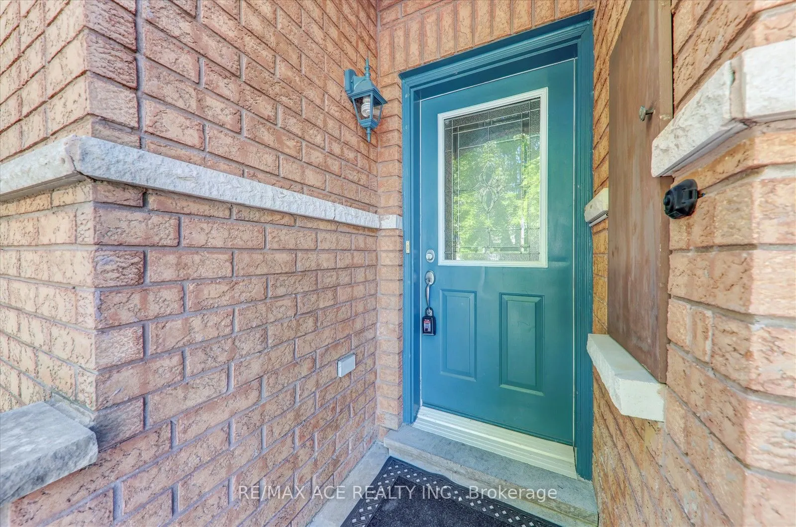 59 Cozens Drive