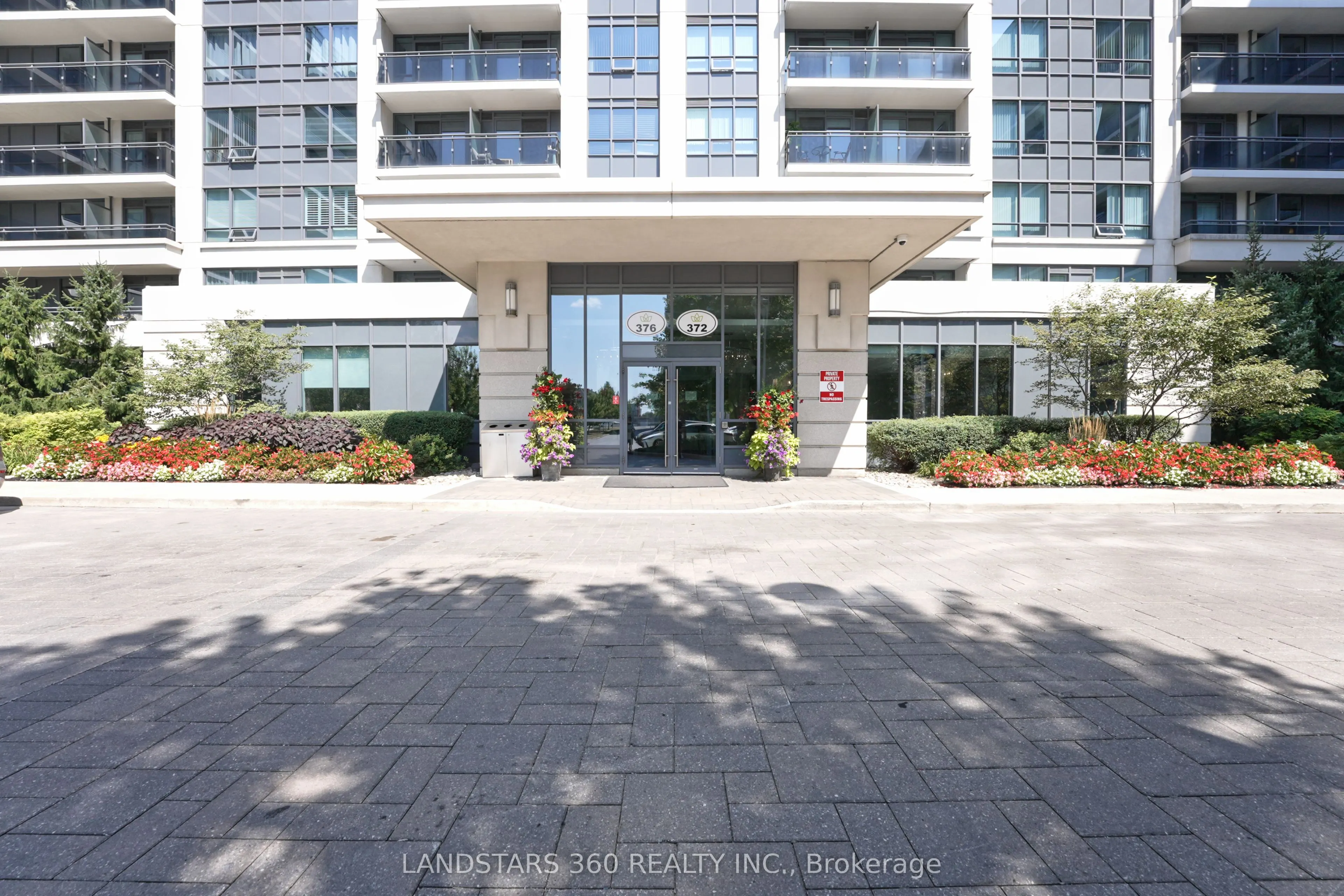 376 Highway 7 Avenue E, #920