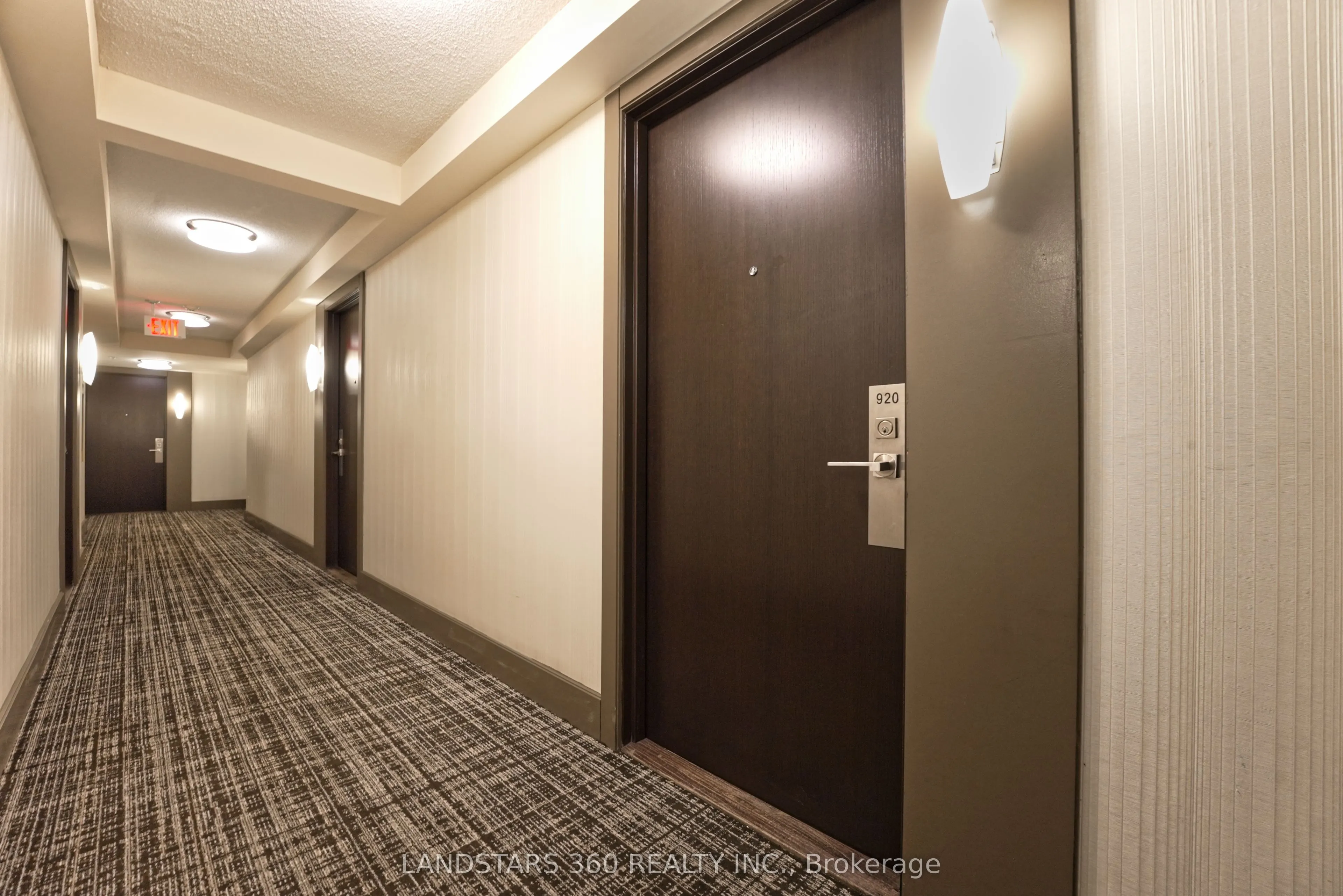 376 Highway 7 Avenue E, #920