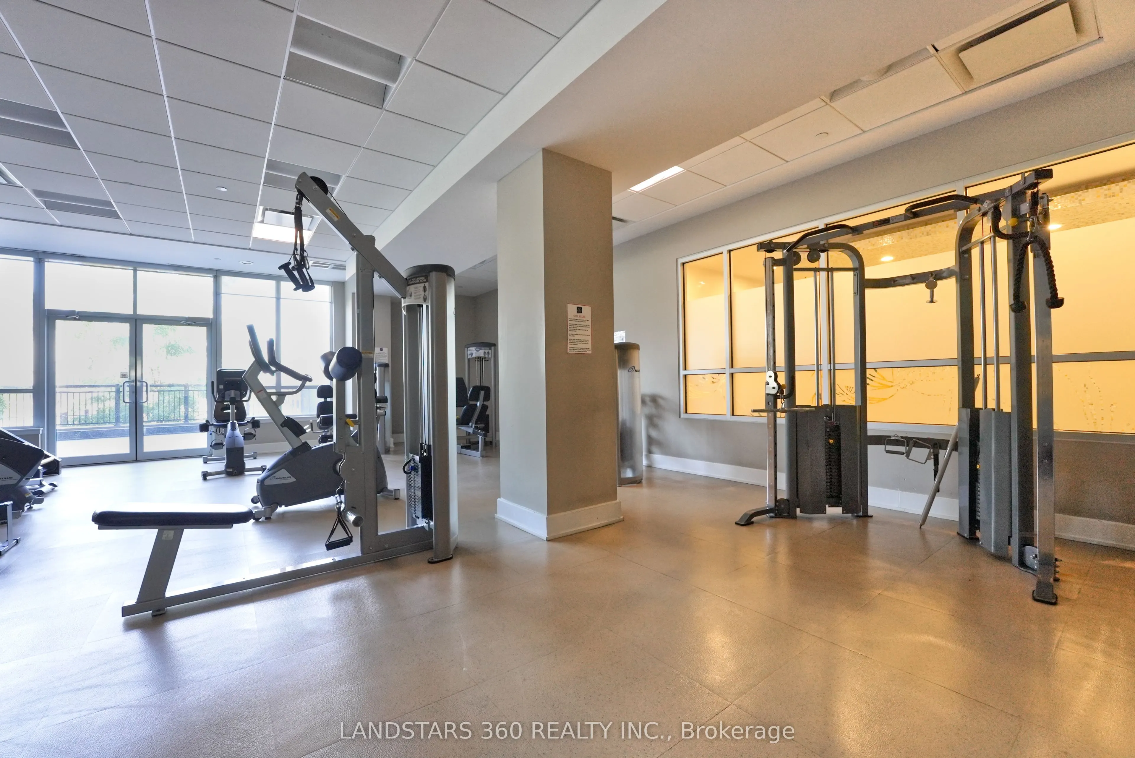 376 Highway 7 Avenue E, #920