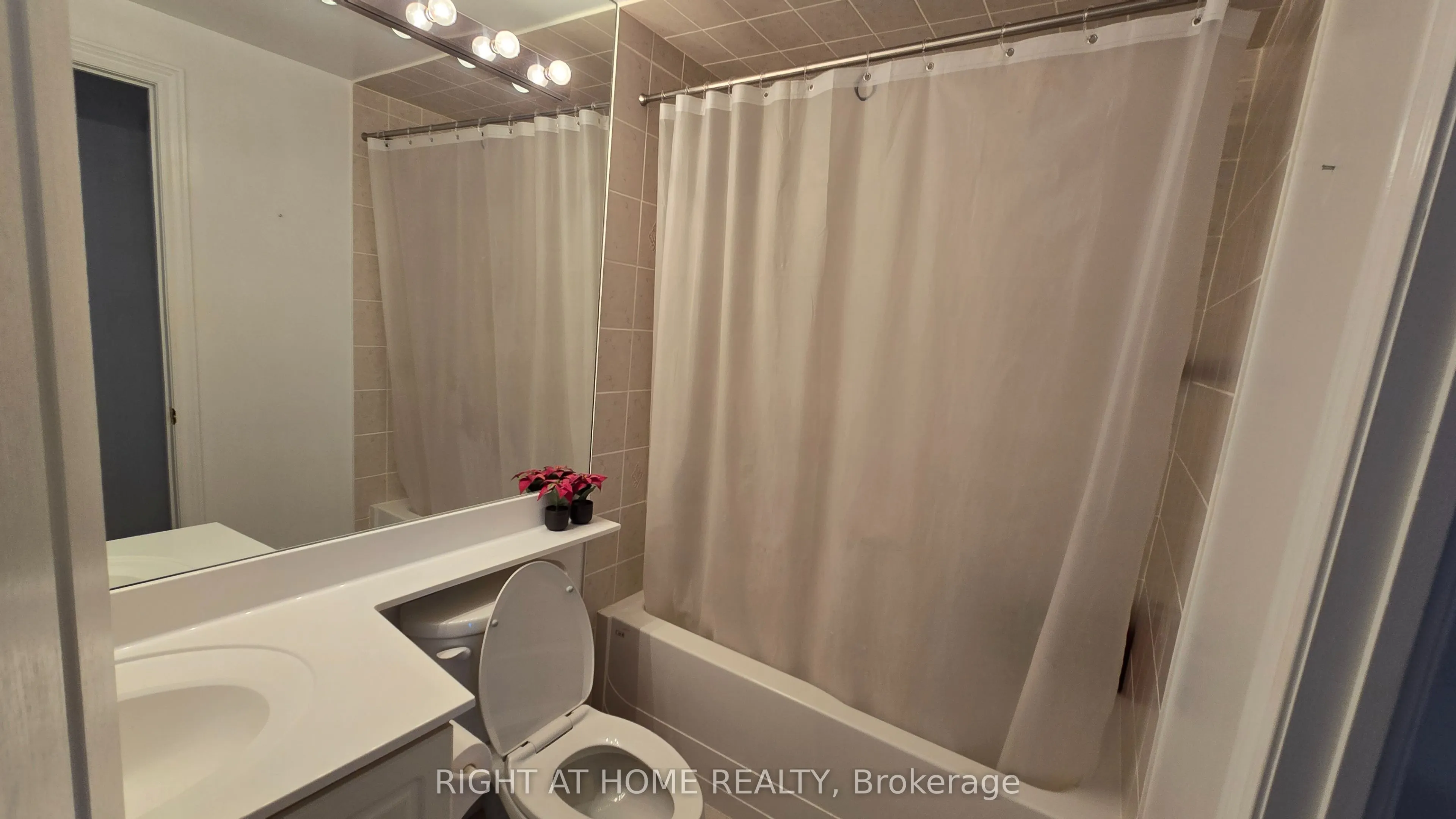 100 Promenade Circle, #209