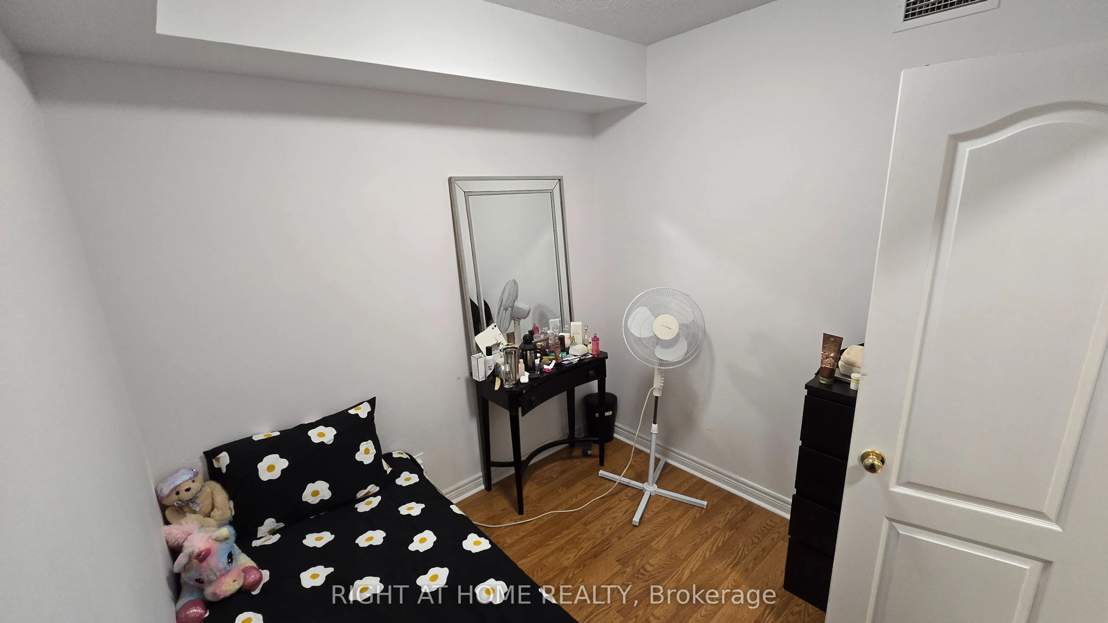 100 Promenade Circle, #209