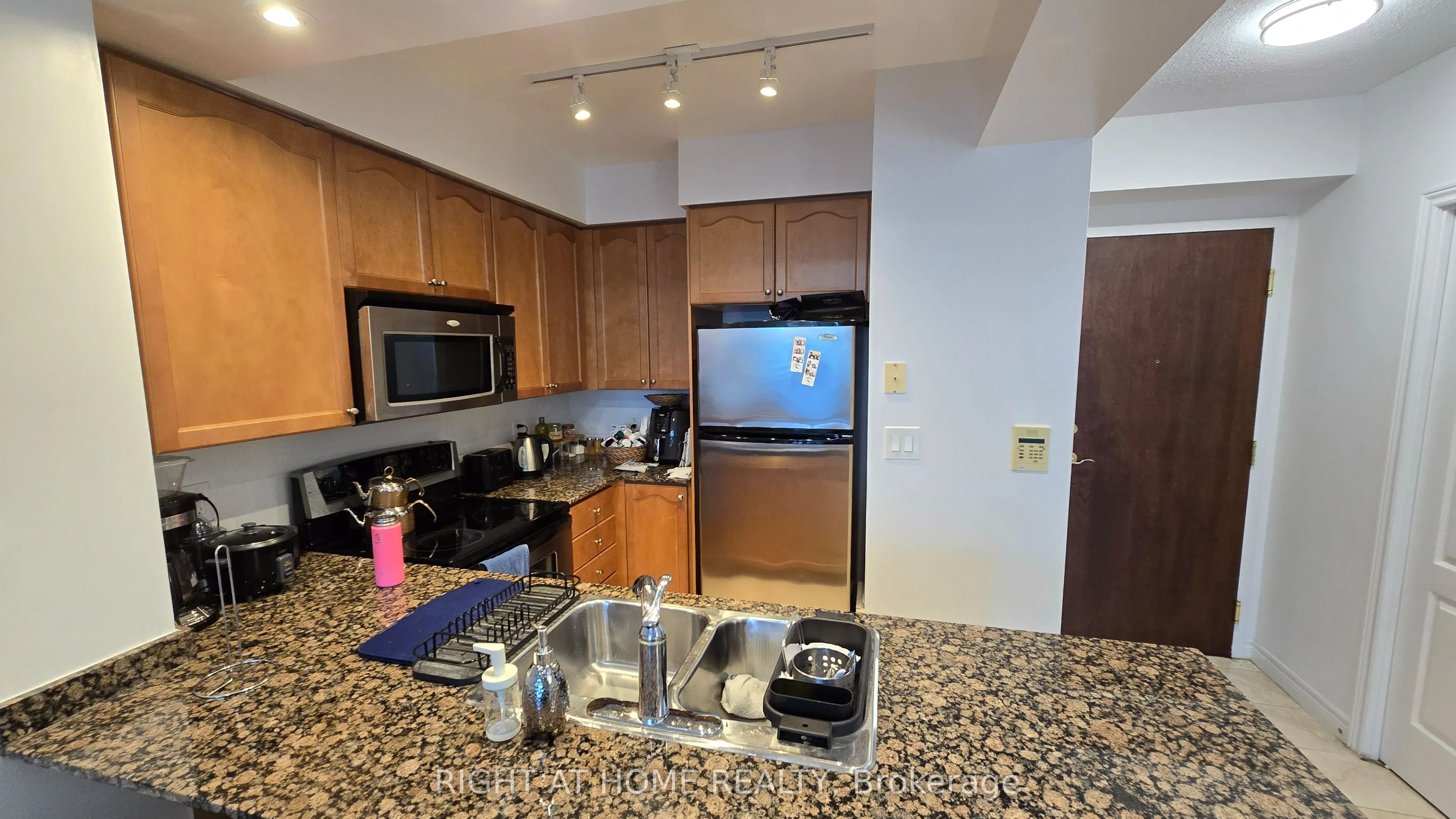 100 Promenade Circle, #209