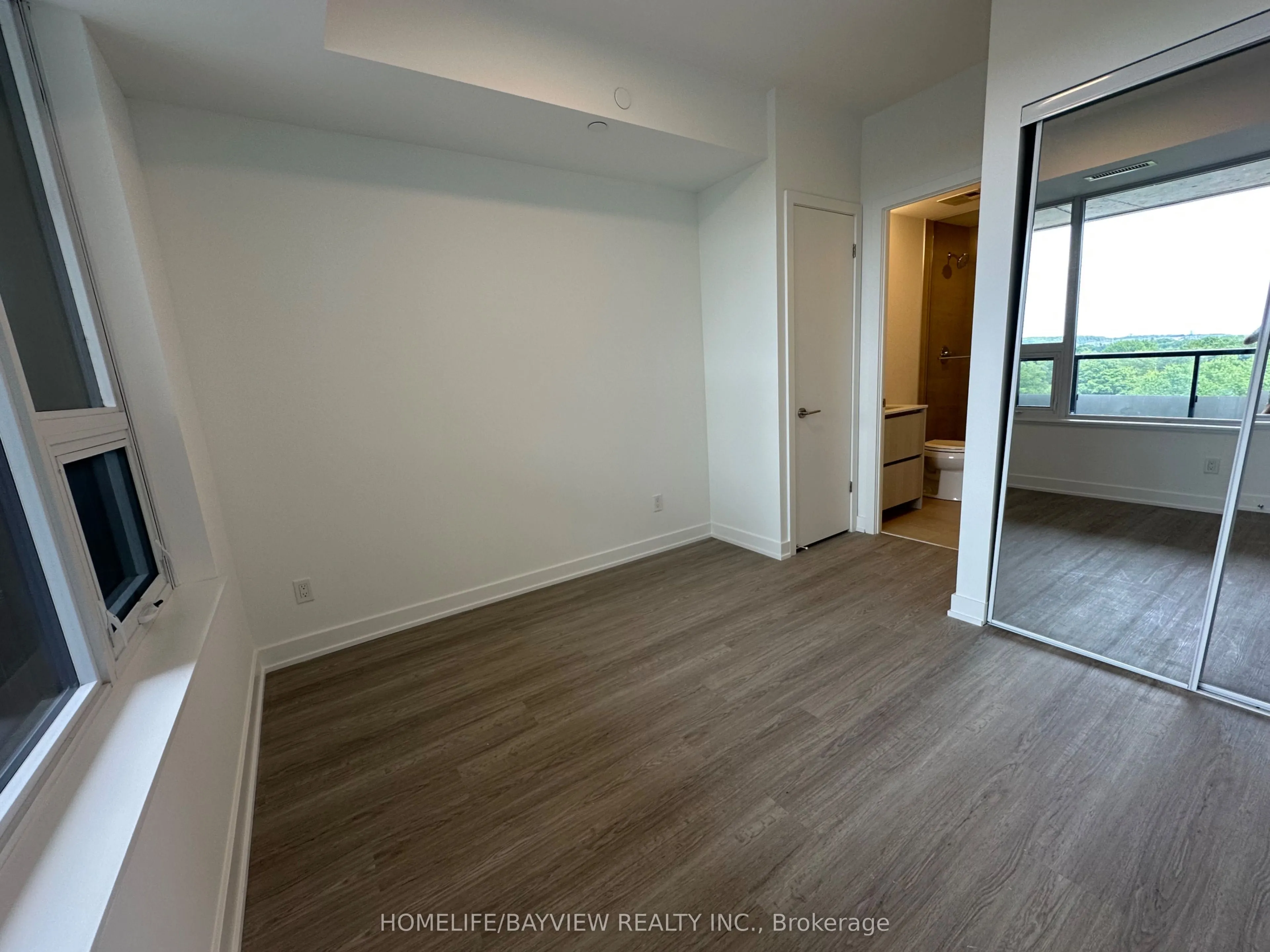 8188 Yonge Street, #726