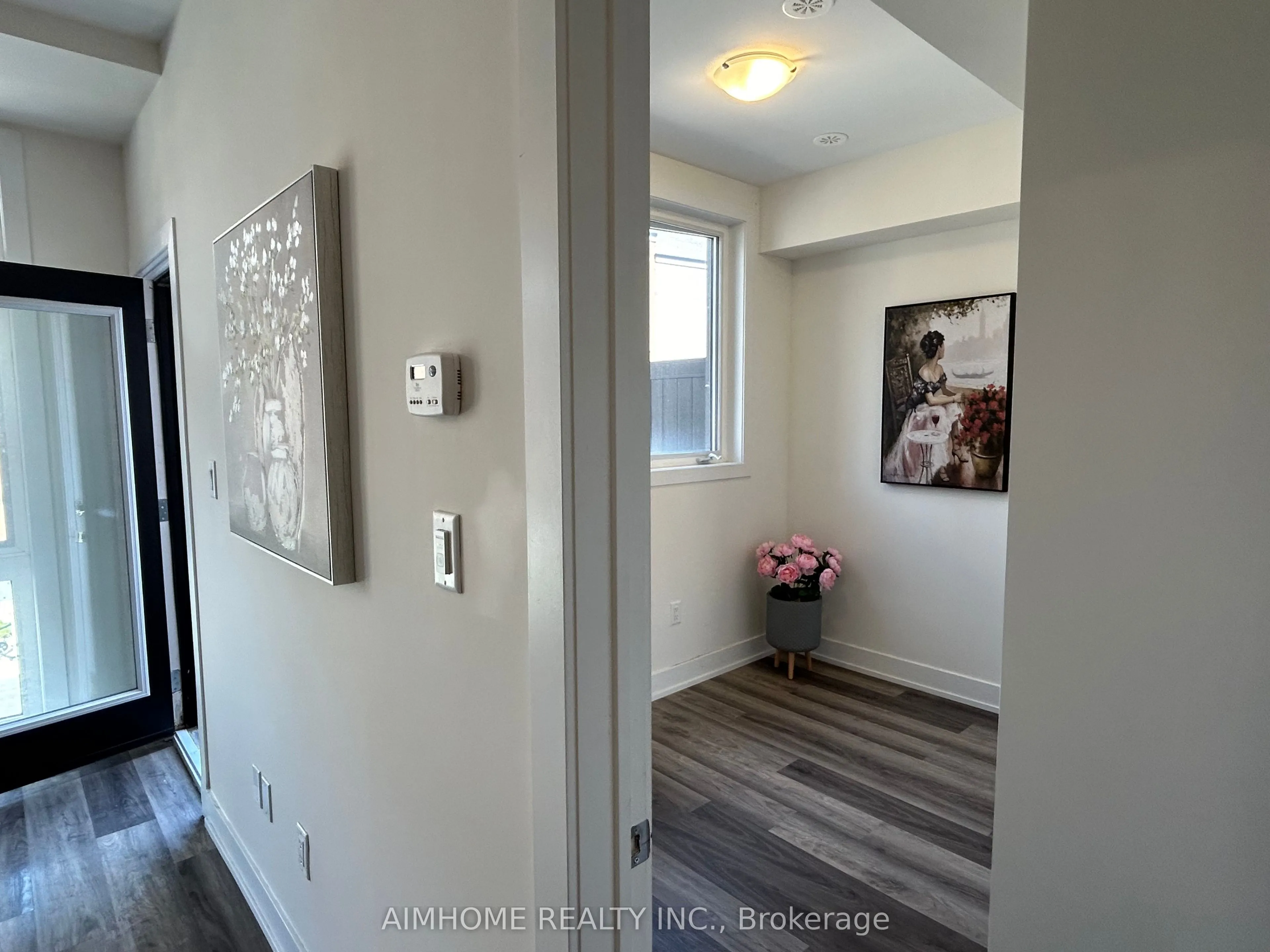 7 Phelps Lane, #2