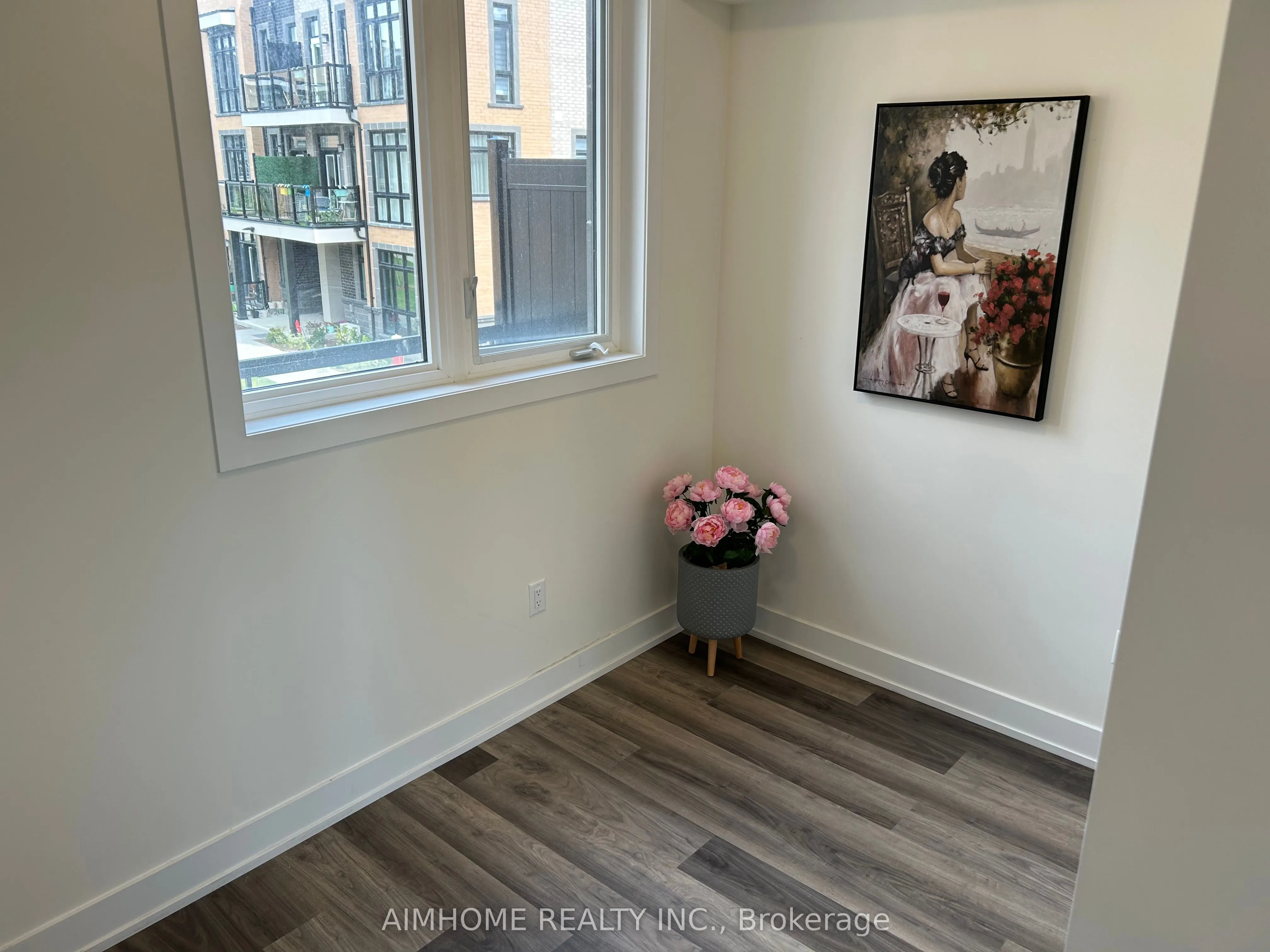 7 Phelps Lane, #2