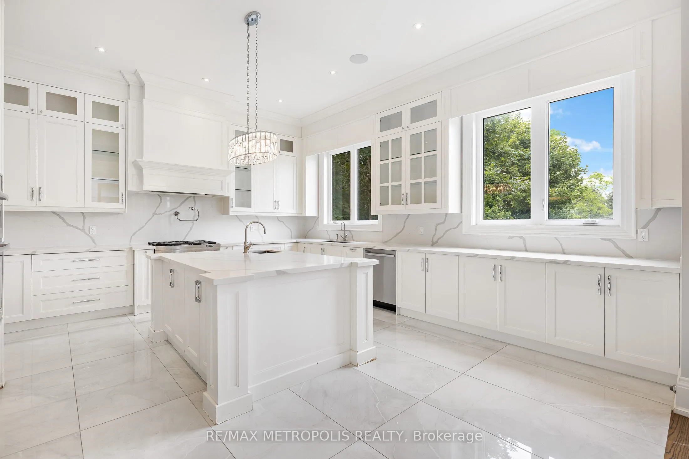 2 Poplar Drive