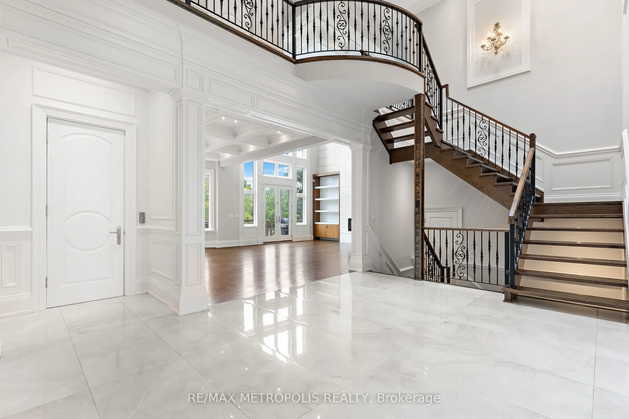 2 Poplar Drive