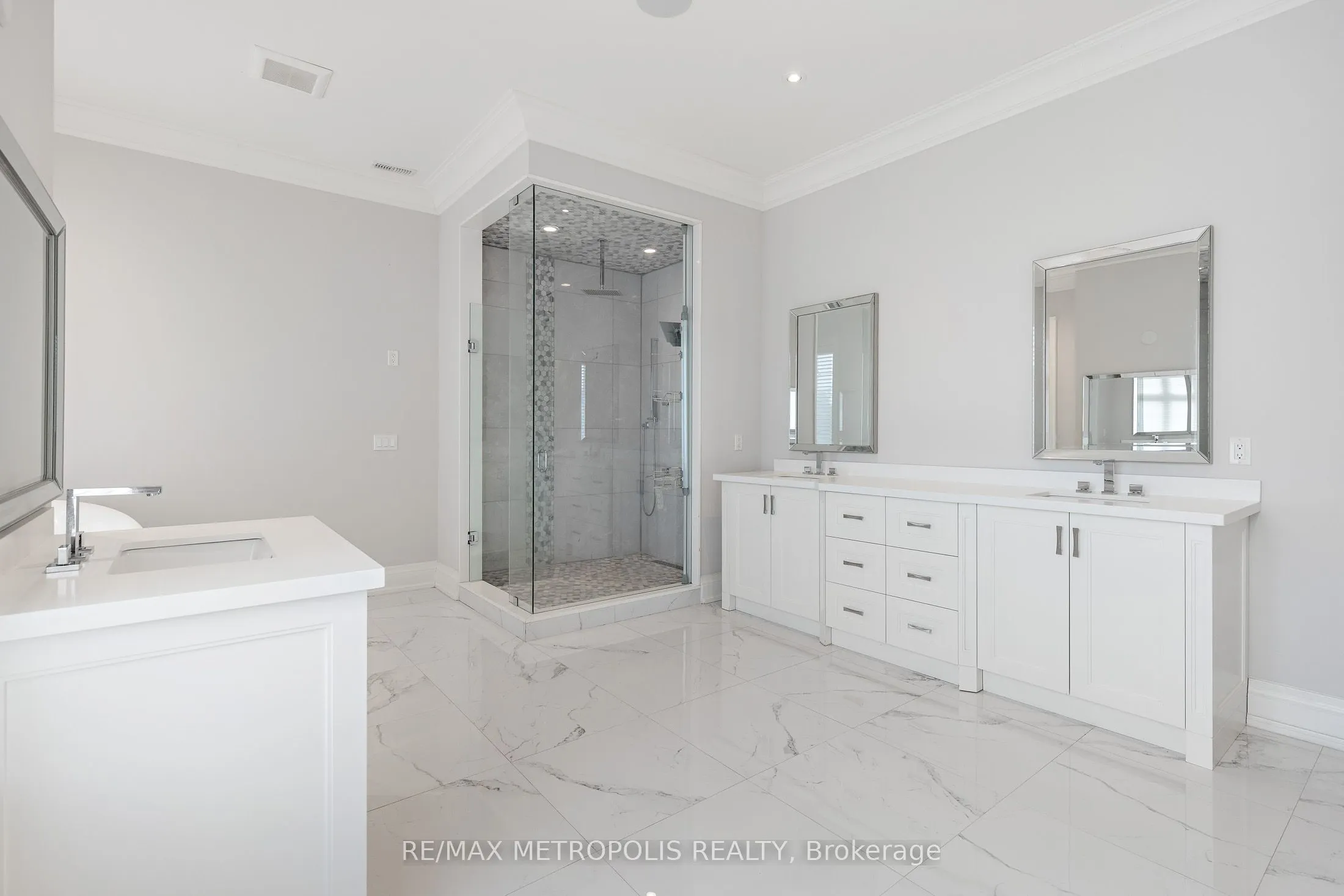 2 Poplar Drive