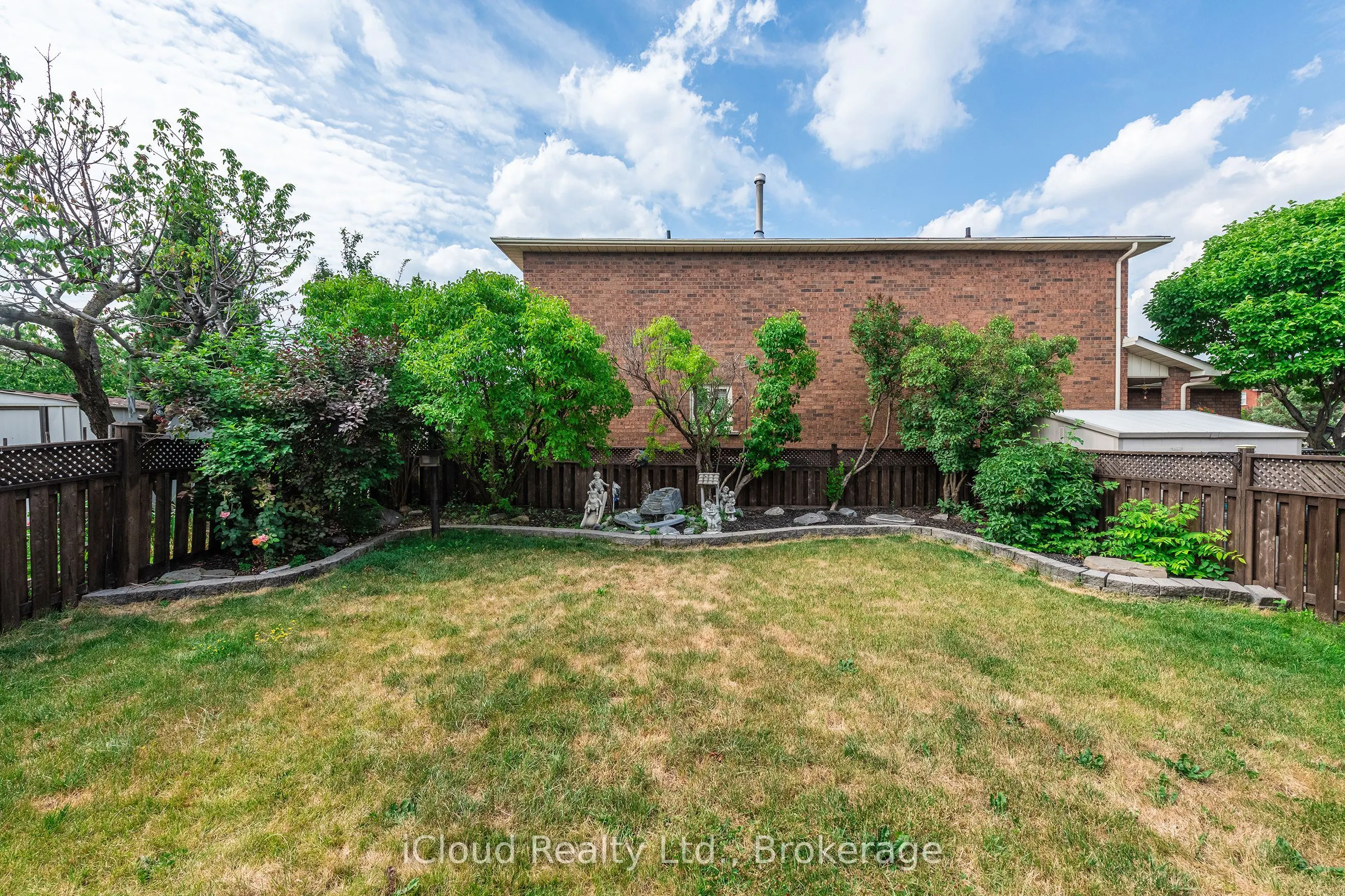 54 Embassy Drive