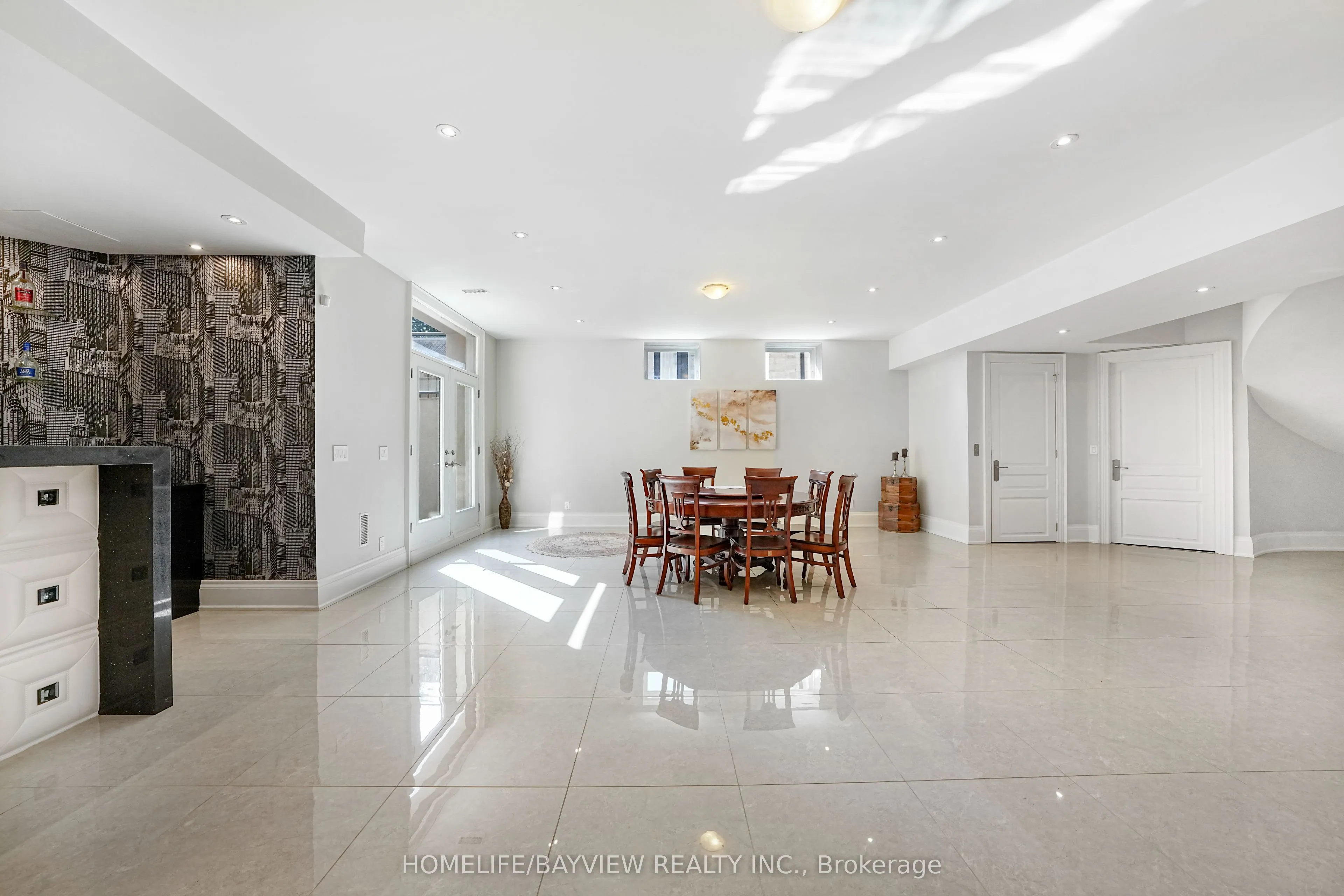 111 Hillview Road