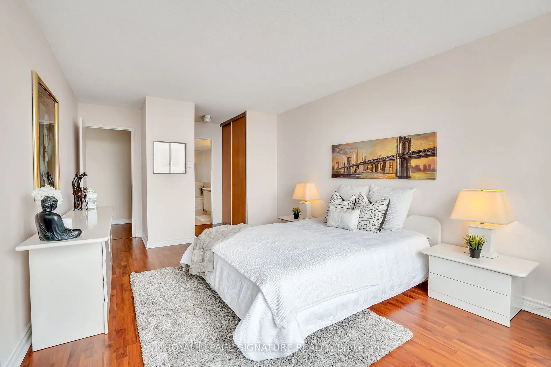 7440 Bathurst Street, #903