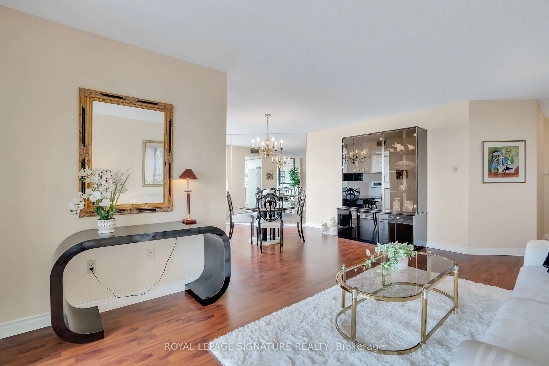 7440 Bathurst Street, #903