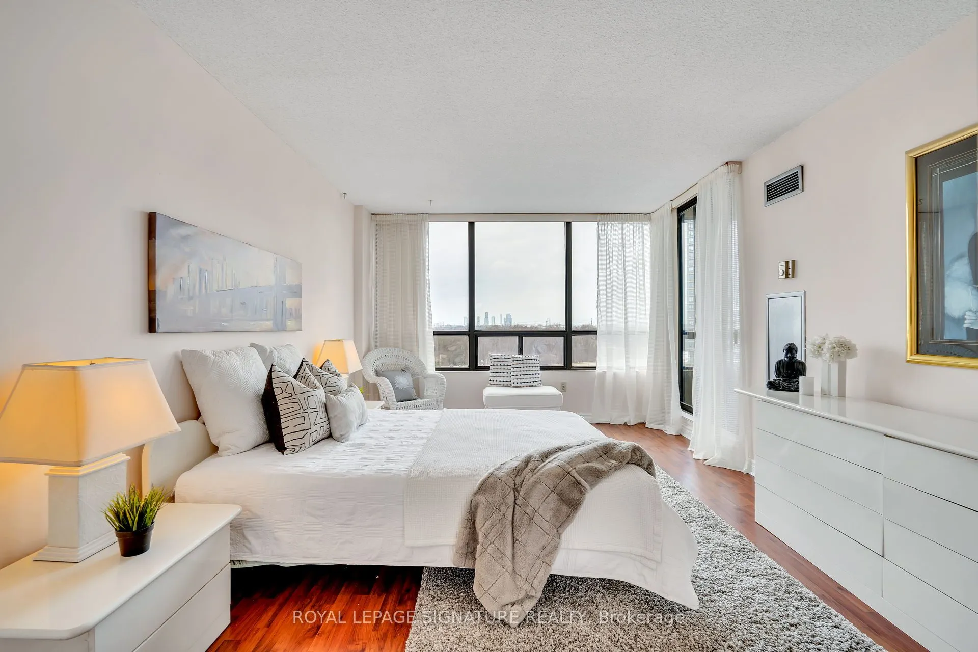 7440 Bathurst Street, #903