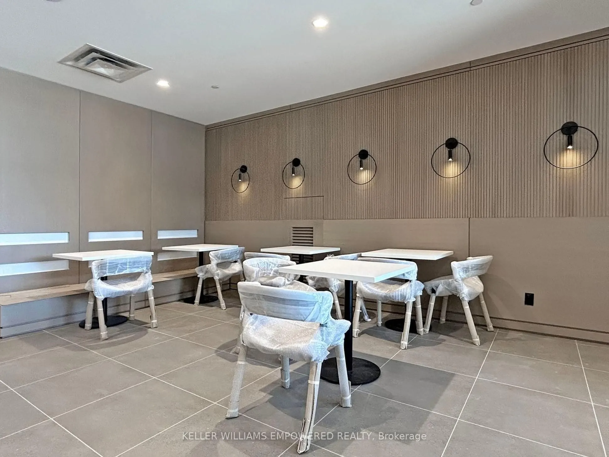 7950 Bathurst Street, #1106