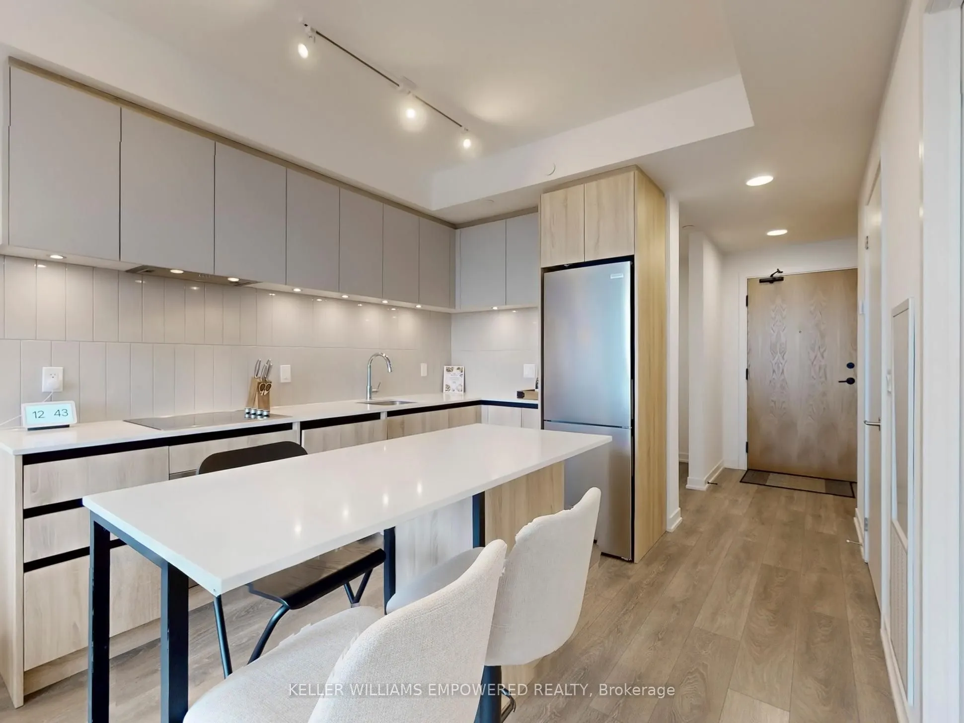7950 Bathurst Street, #1106