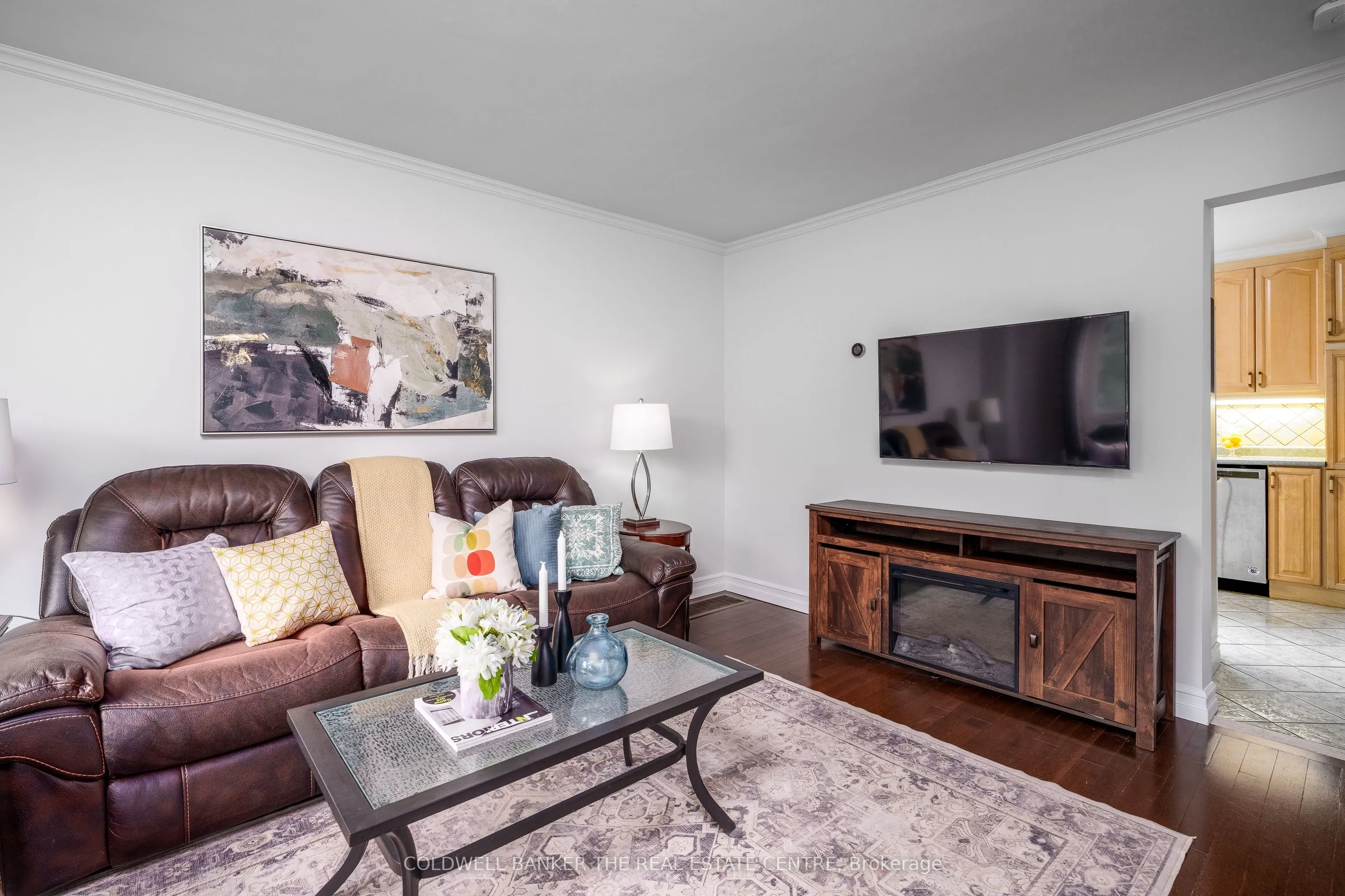 746 Elgin Street