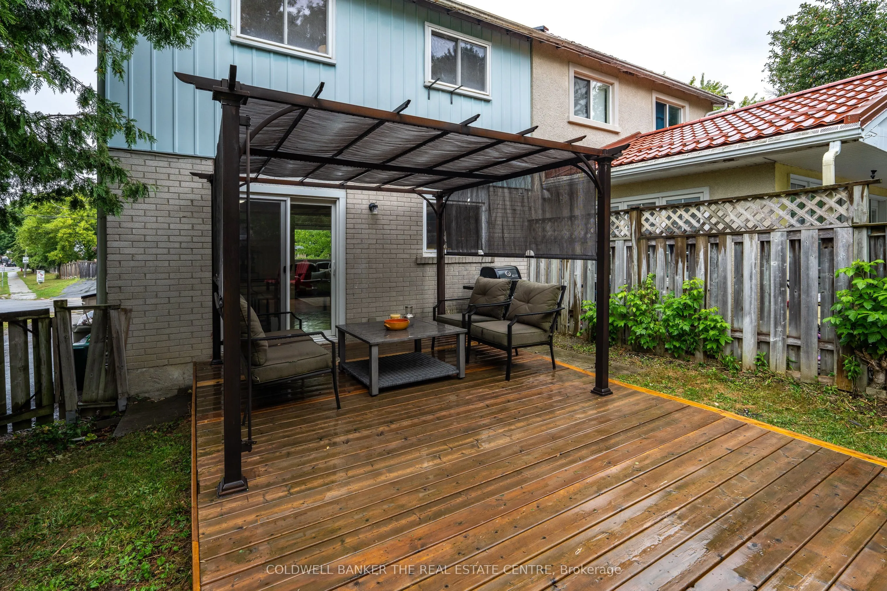 746 Elgin Street