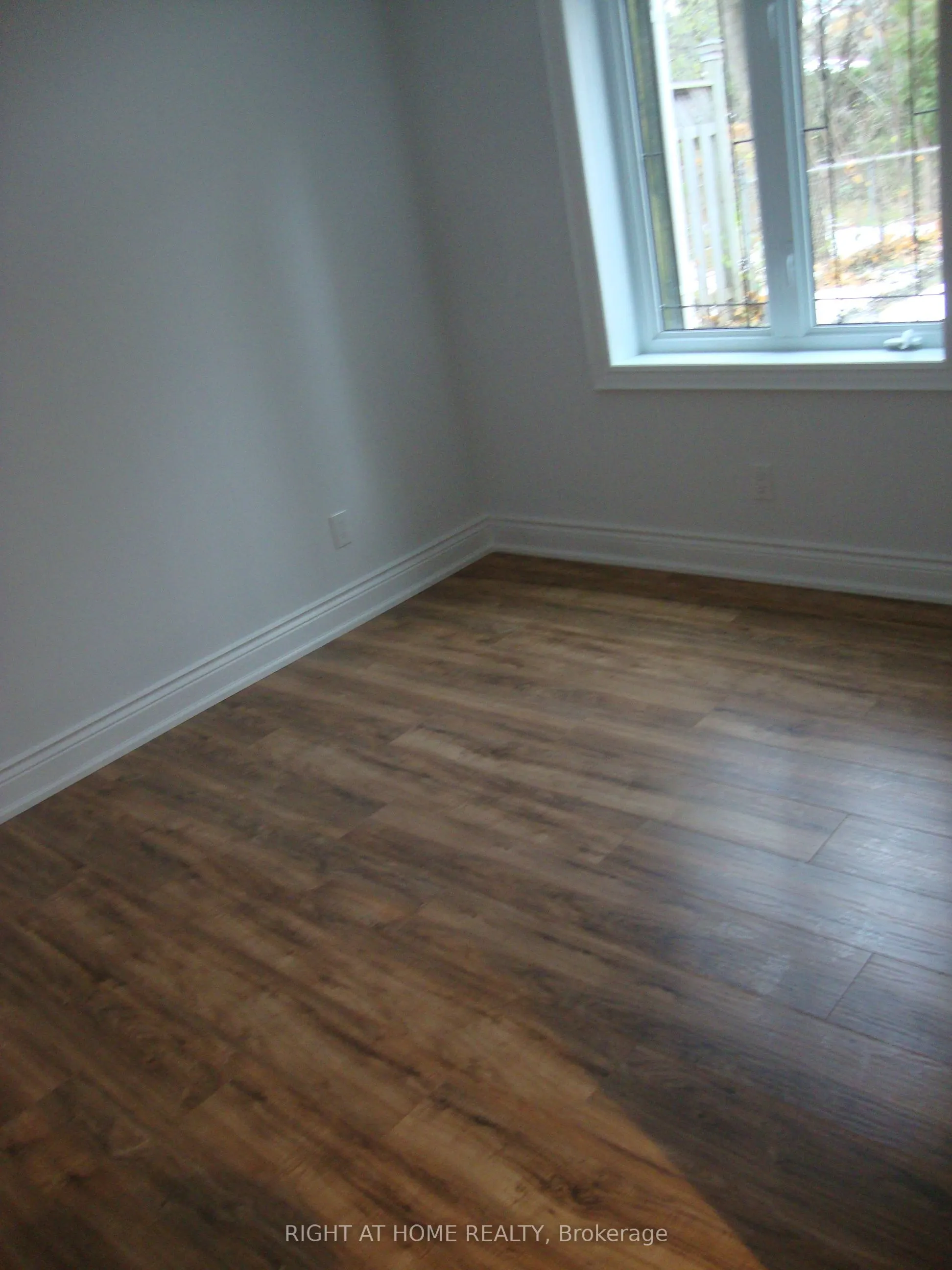 8 Delair Crescent, #Lower Level
