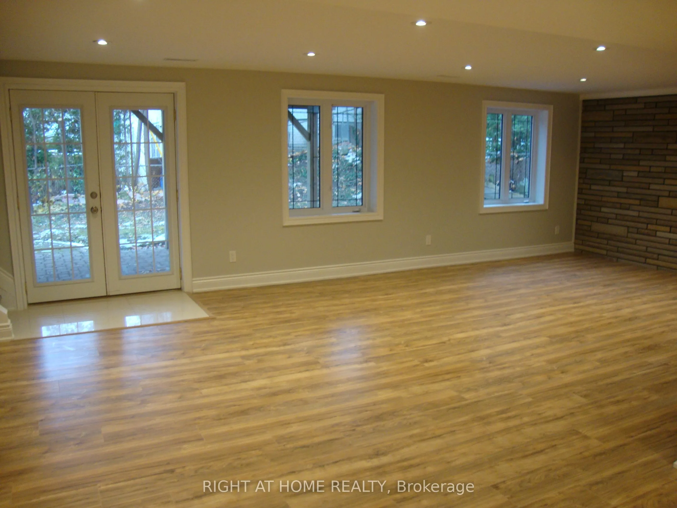8 Delair Crescent, #Lower Level