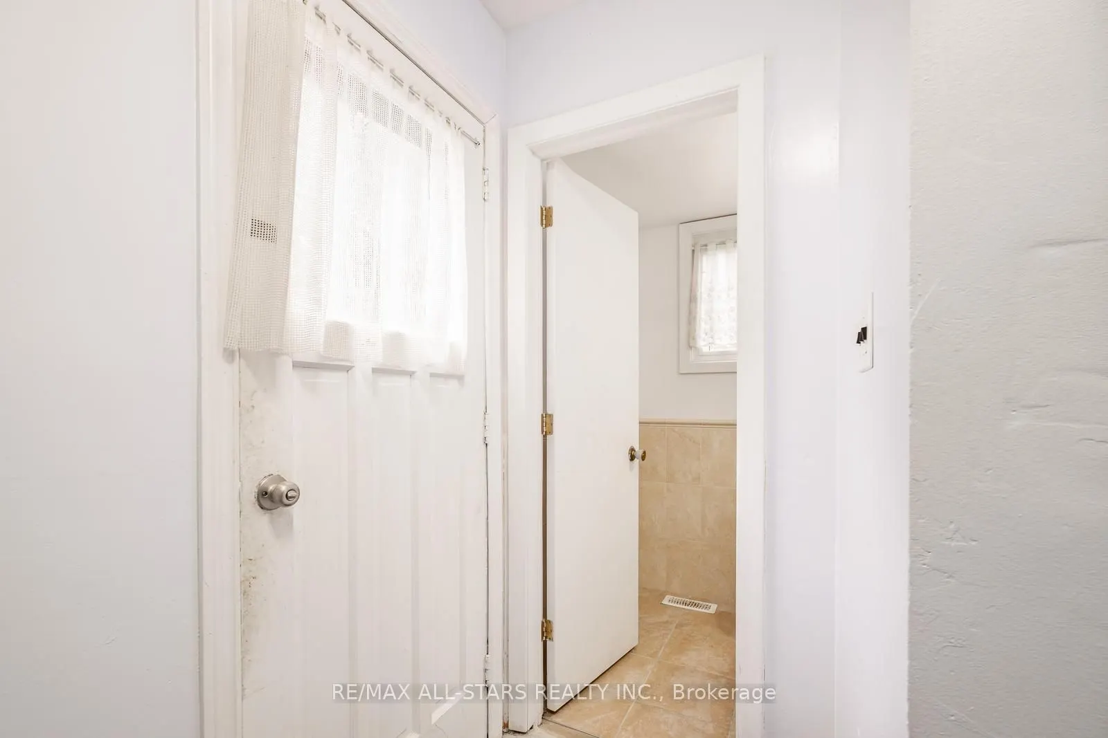520 Elm Road