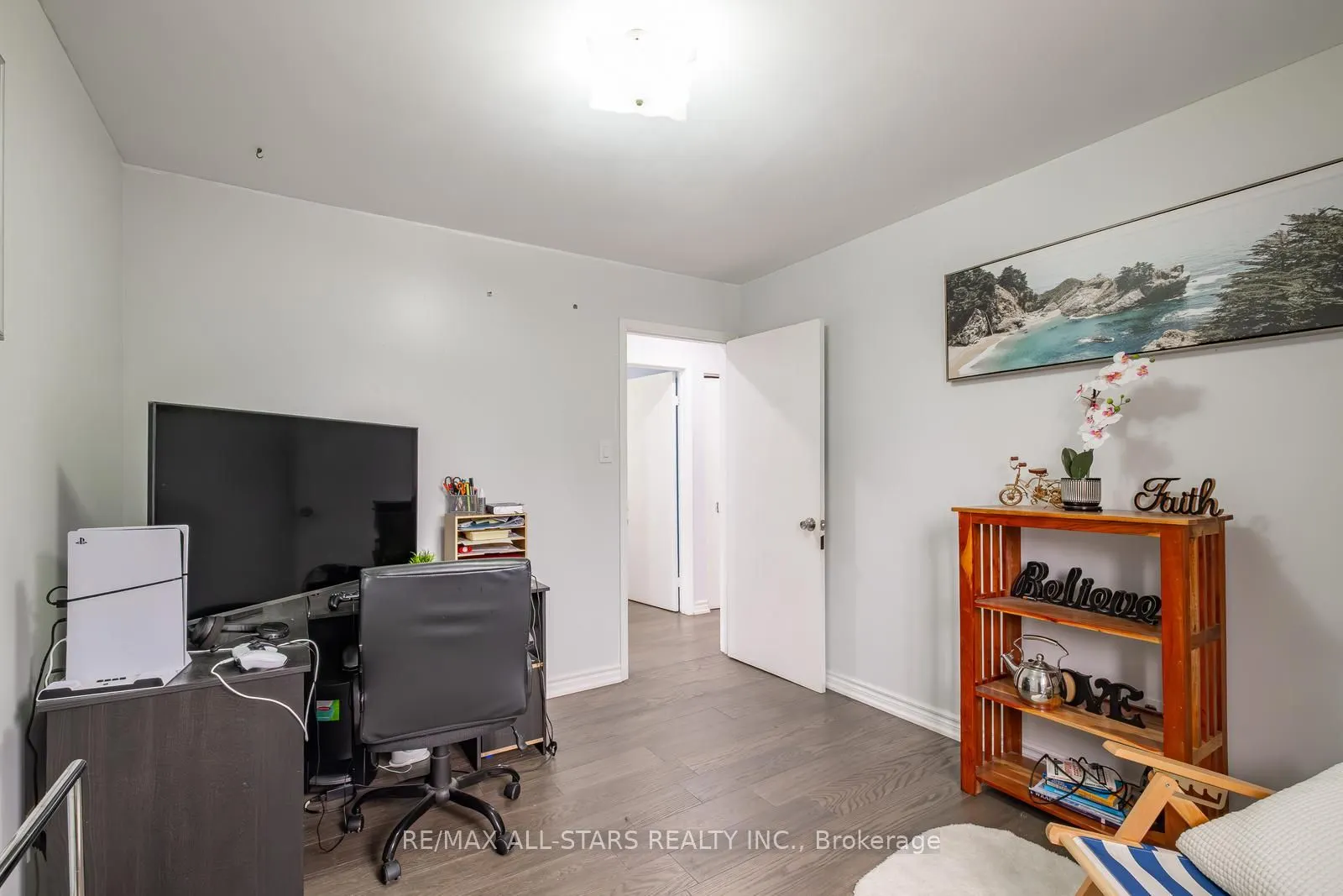 520 Elm Road