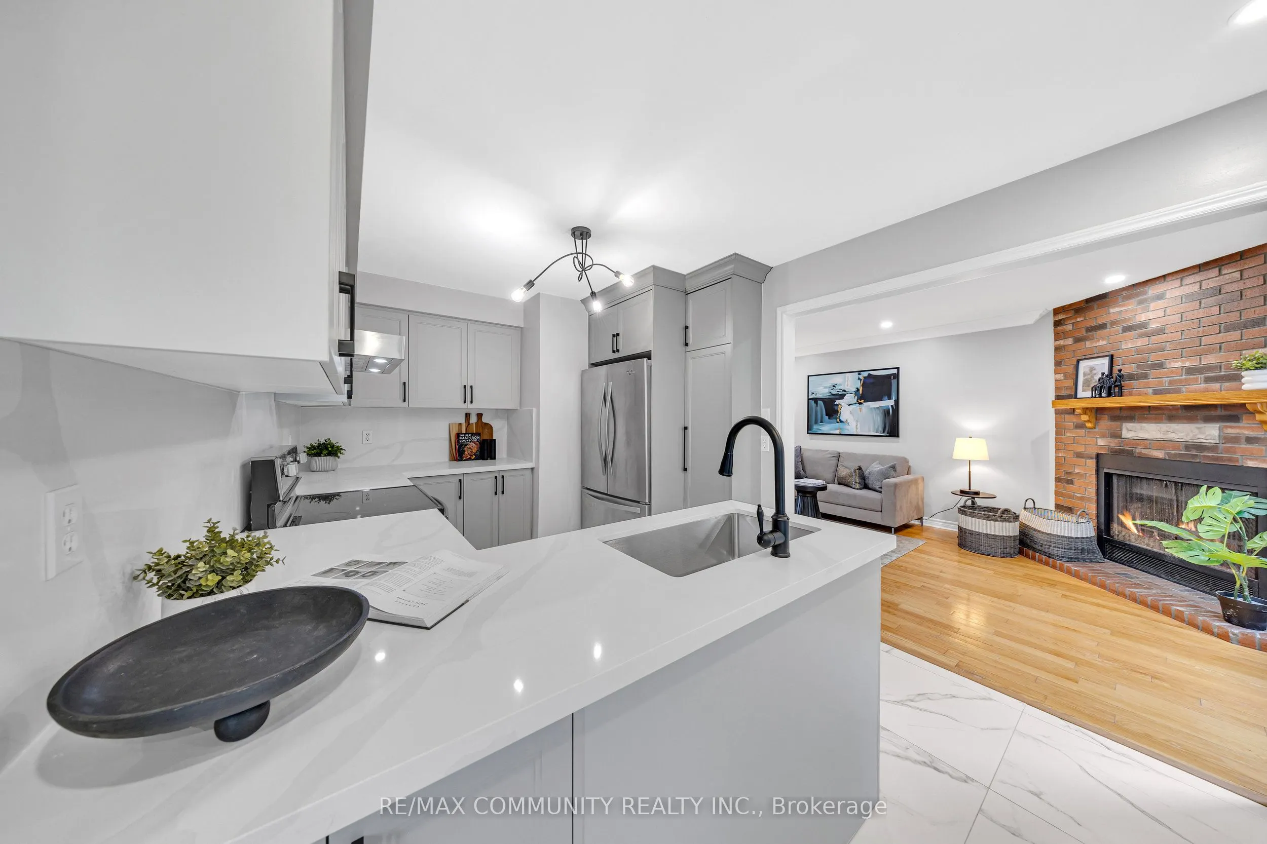 71 Nightstar Drive