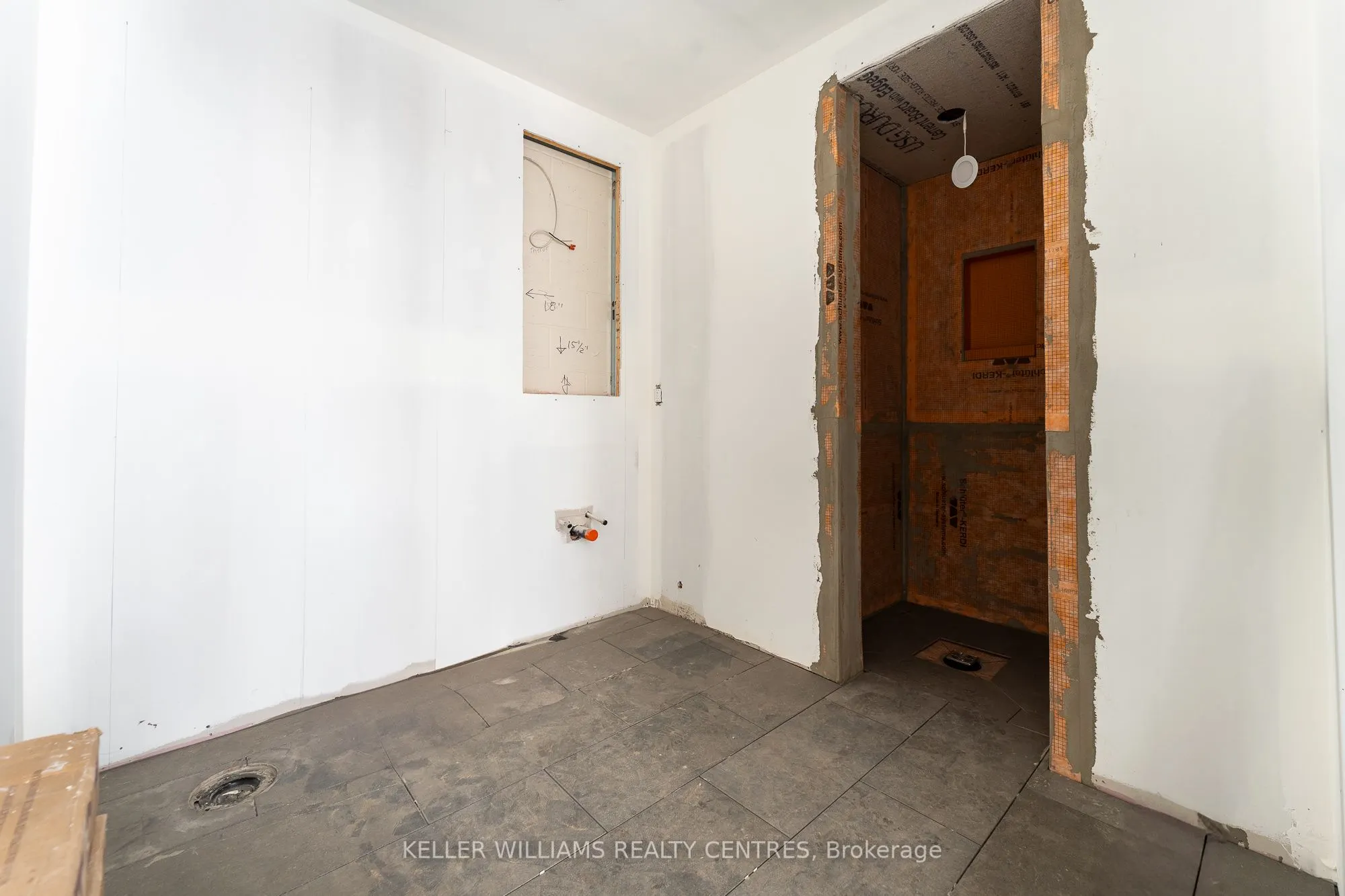 138 Sandiford Drive, #4