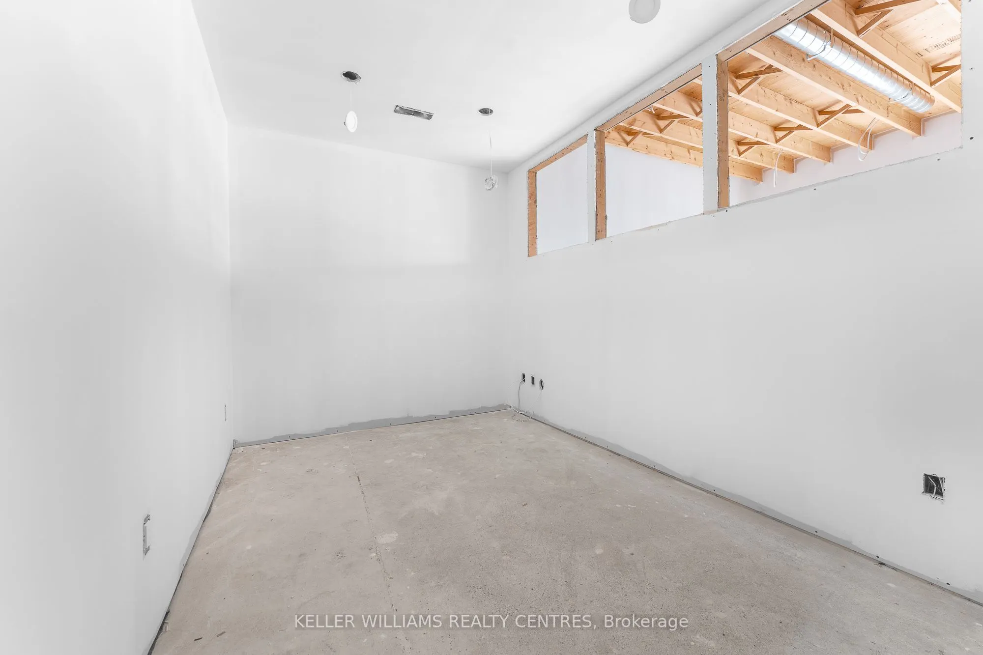 138 Sandiford Drive, #4