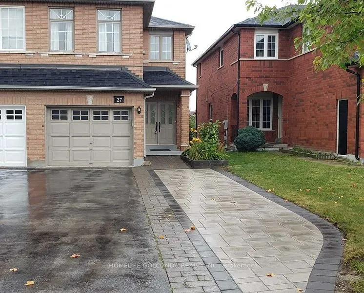 27 Bridlepath Street