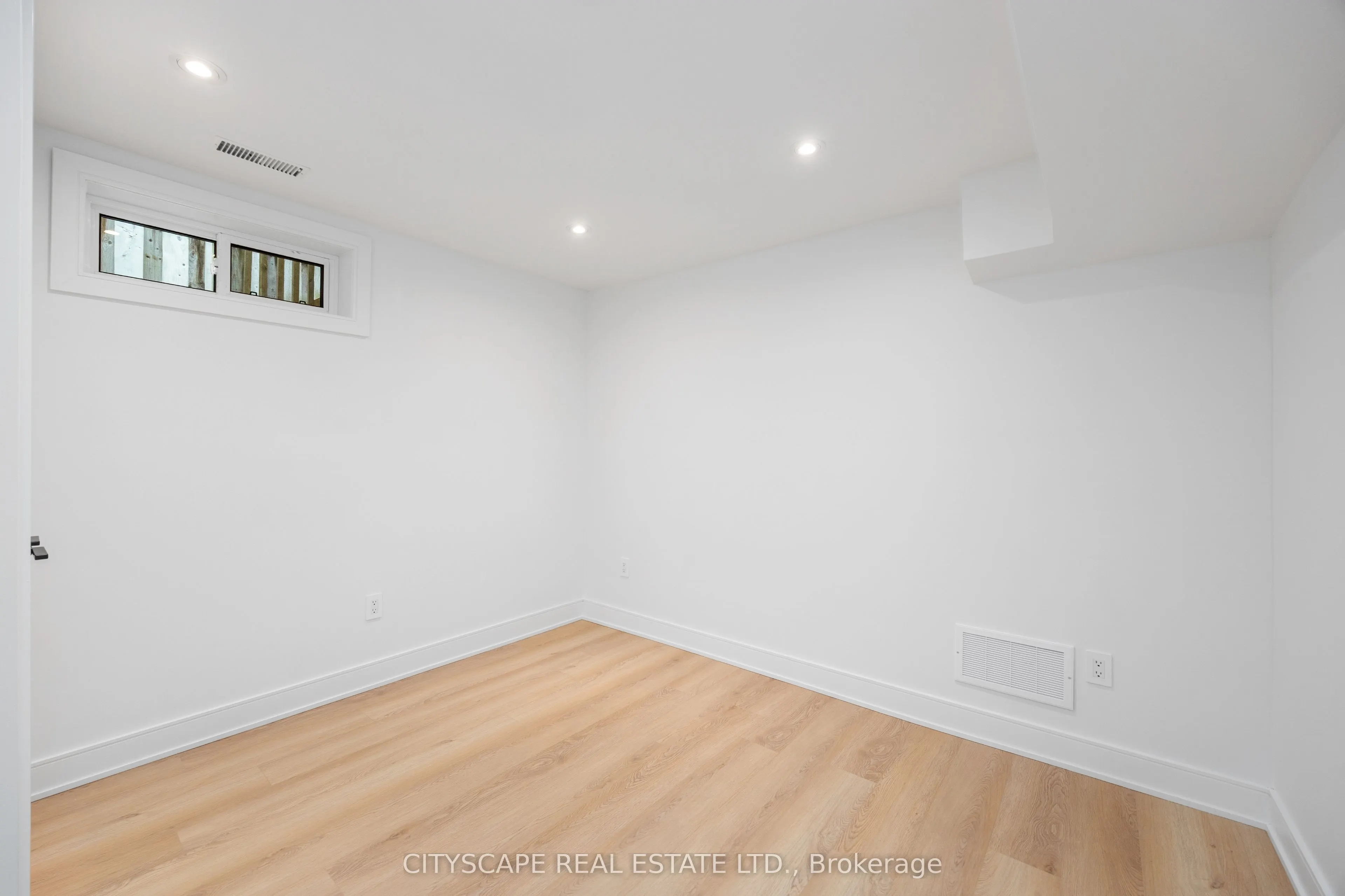 6 Portree Crescent